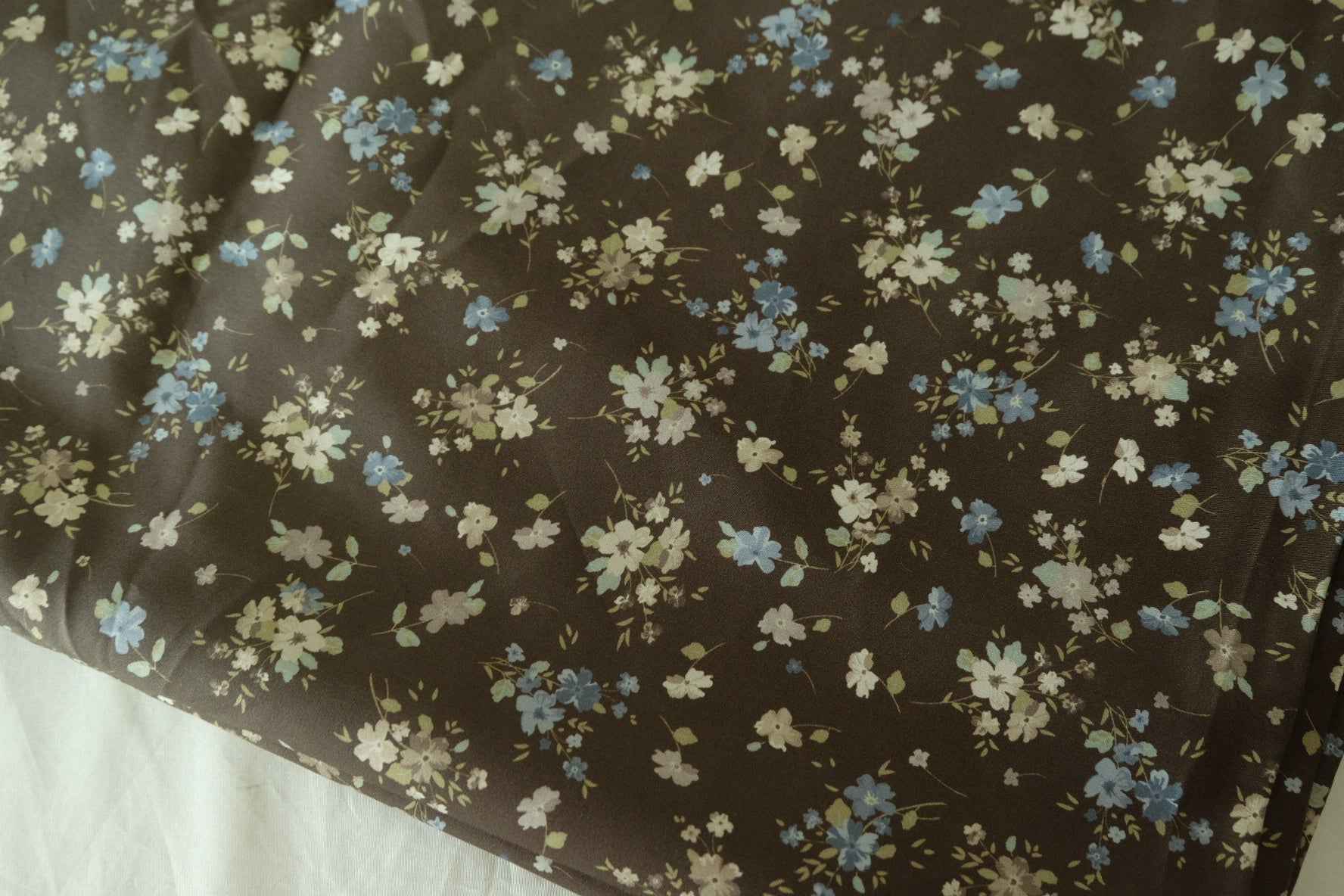 Brown Floral Cotton Sateen Fabric – 1.6 yd
