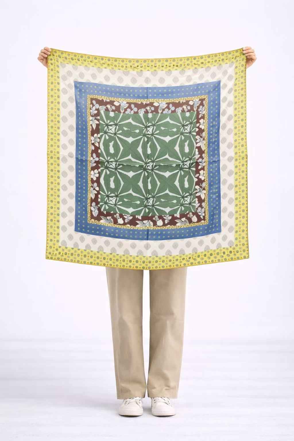 14 Momme Silk Crepe Square Scarf – Approx. 26” × 26” - BUBBO