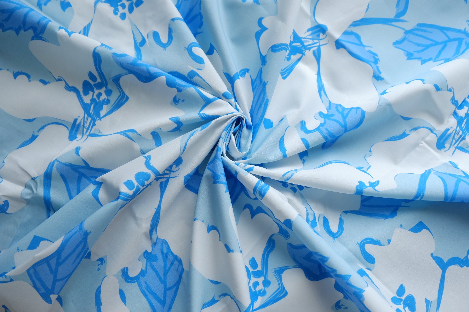 Blue Lily Structured Cotton Poplin – 1.9 yd