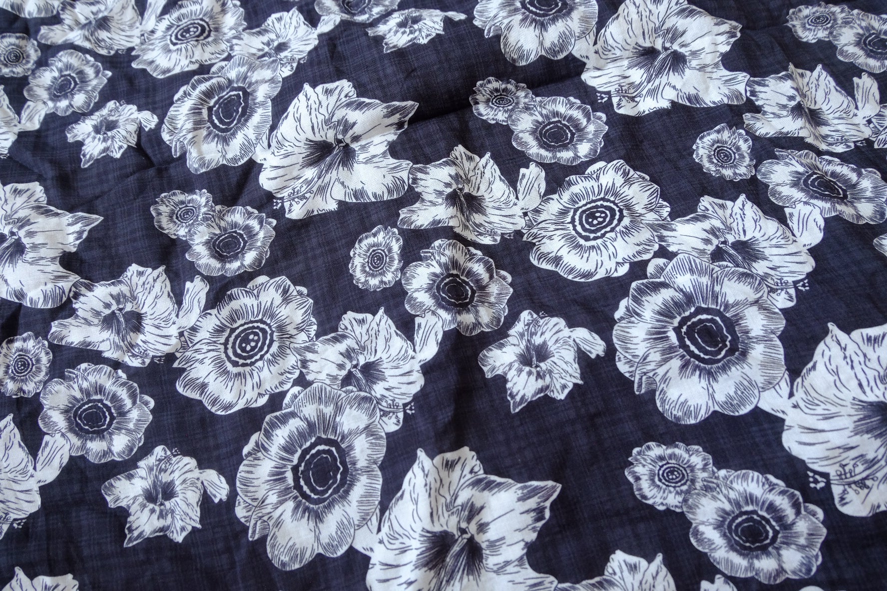 Midnight Floral Cotton Linen, 3.4 Yards