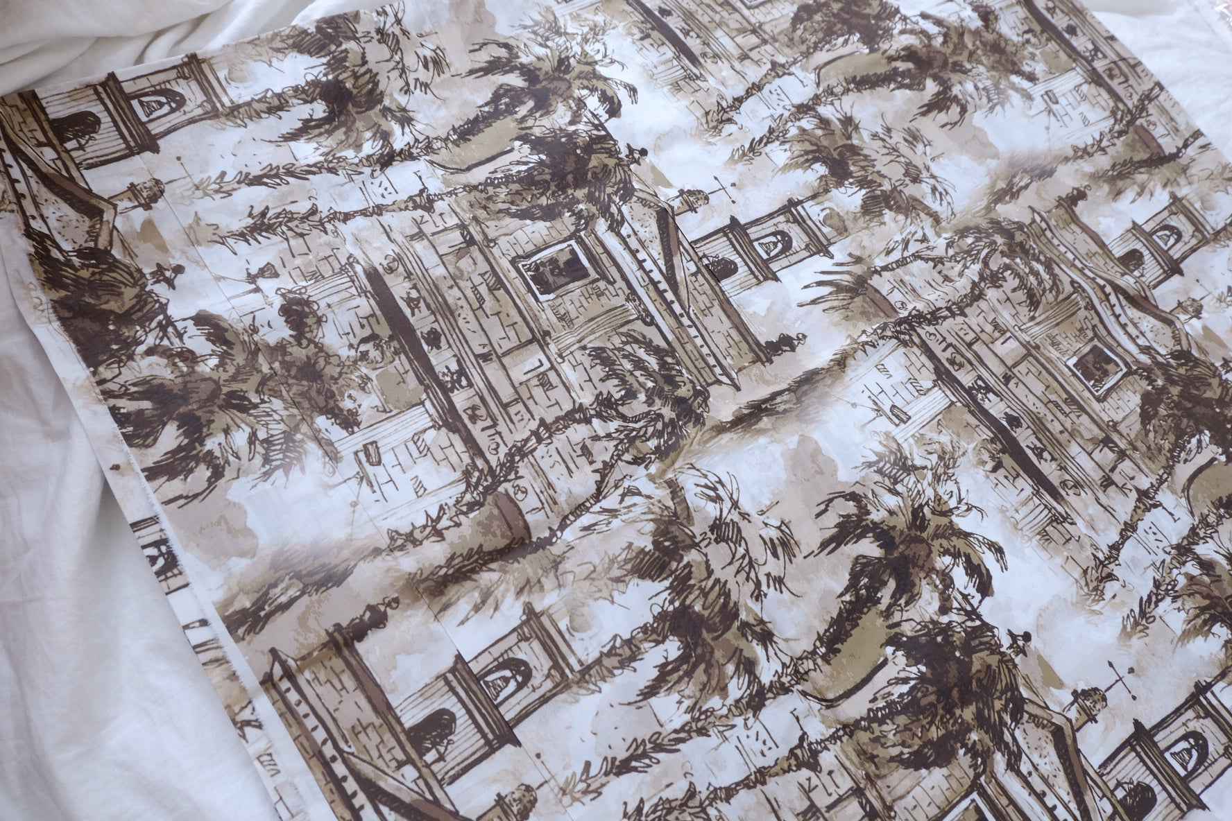Vintage Architecture Sketch 80s Cotton Fabric - 3.28 yd