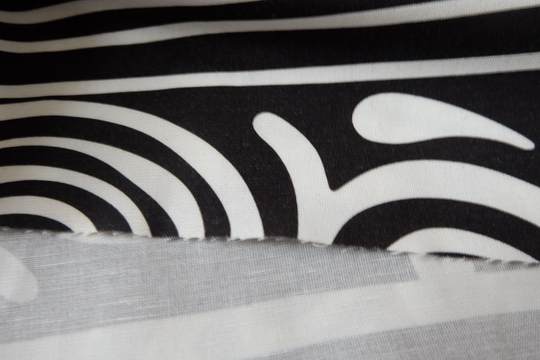 Black Abstract Linen-Cotton Designer Deadstock Fabric — 3.28 yd