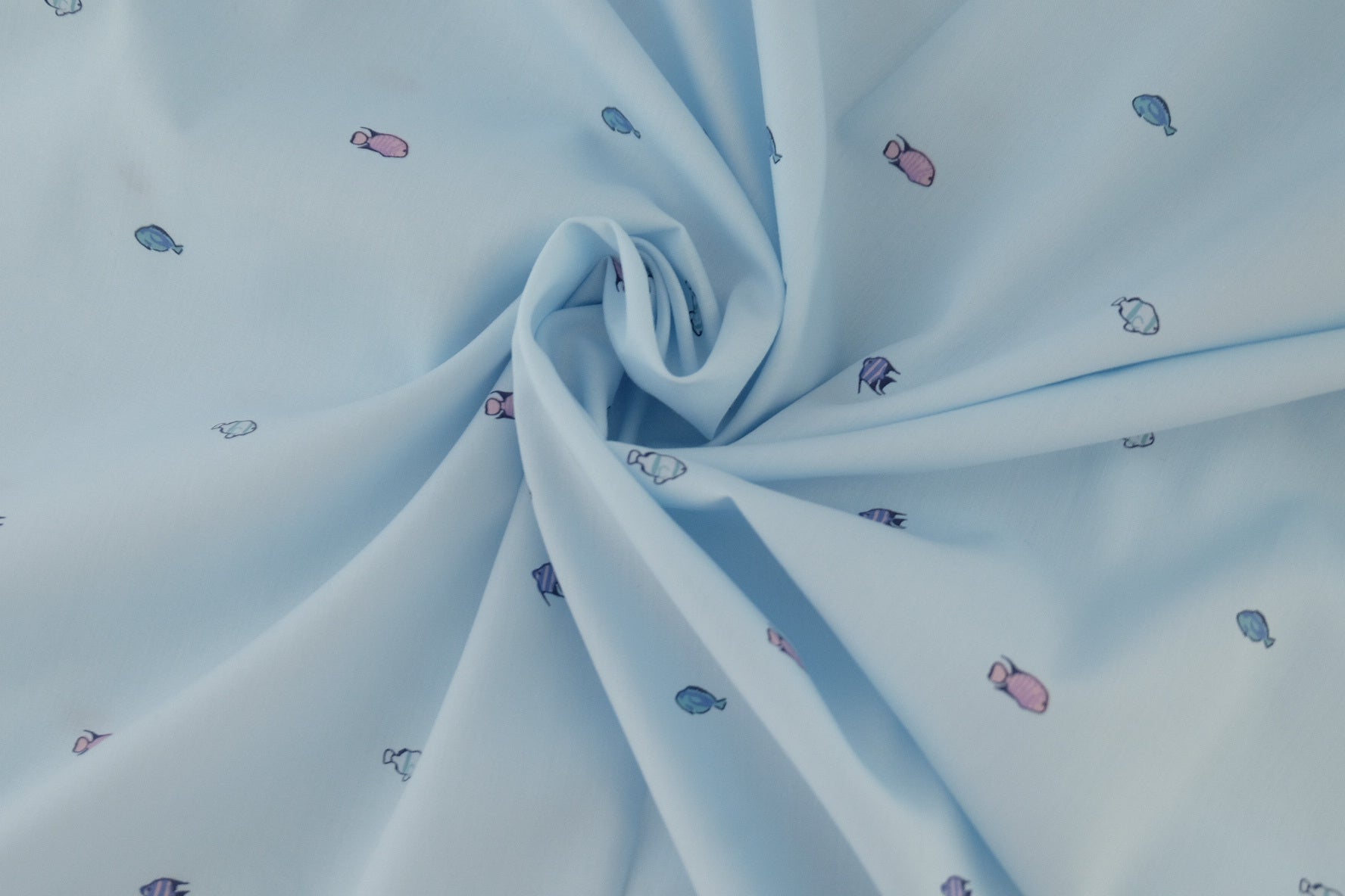 Tiny Fish Silky Lightweight Fabric – 2.2 yd