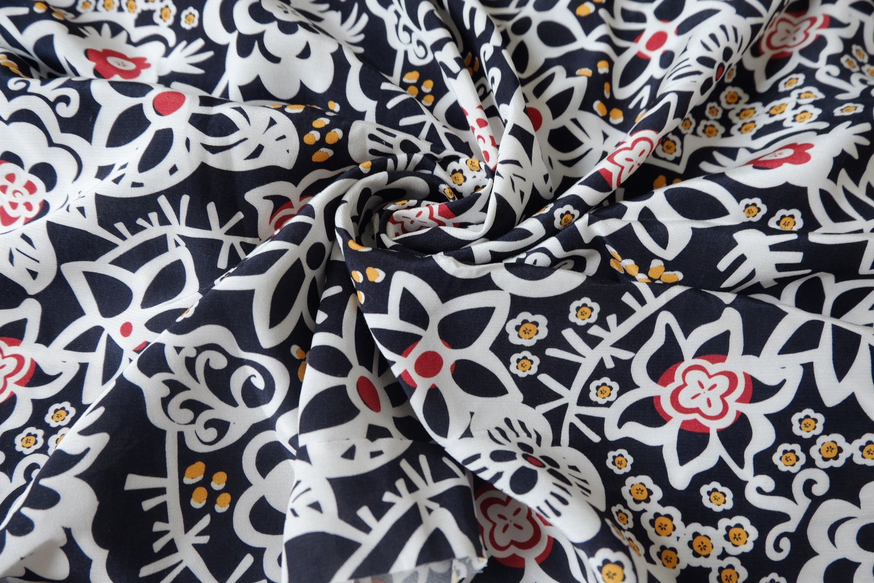Black Folk Floral Tencel-Cotton Fabric - 1.64 yd