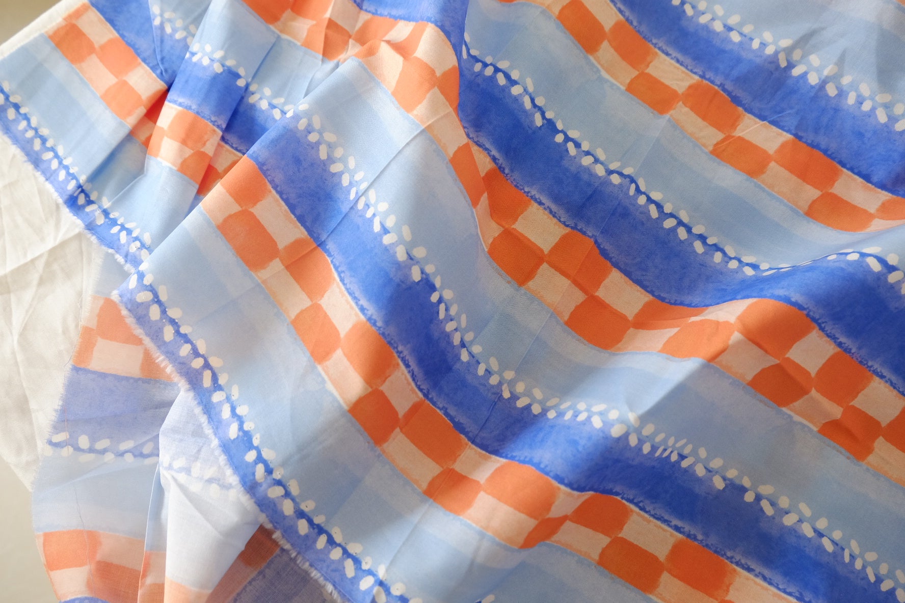 Poolside Painted Stripe Cotton Lawn Fabric – 3.83 yd Piece