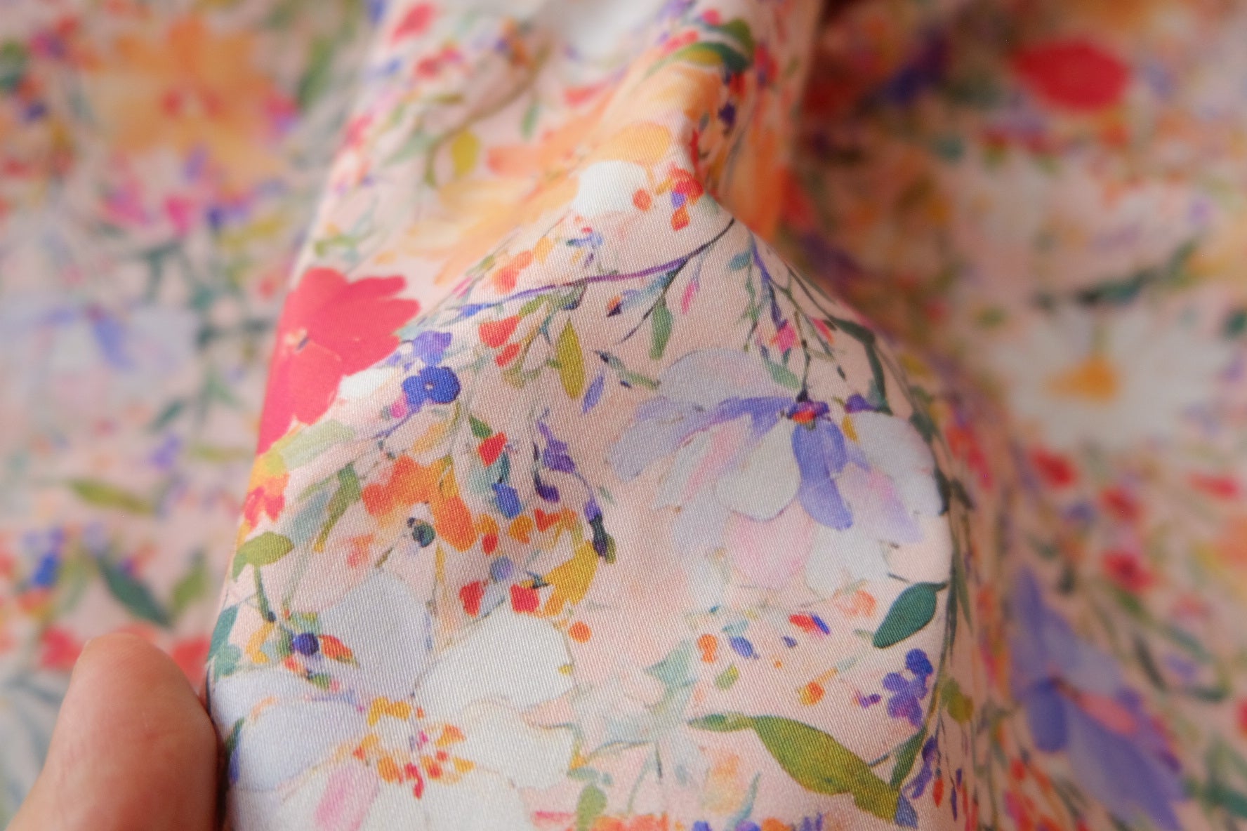 Dense Fine Twill Cotton Floral Fabric 2.2 Yards