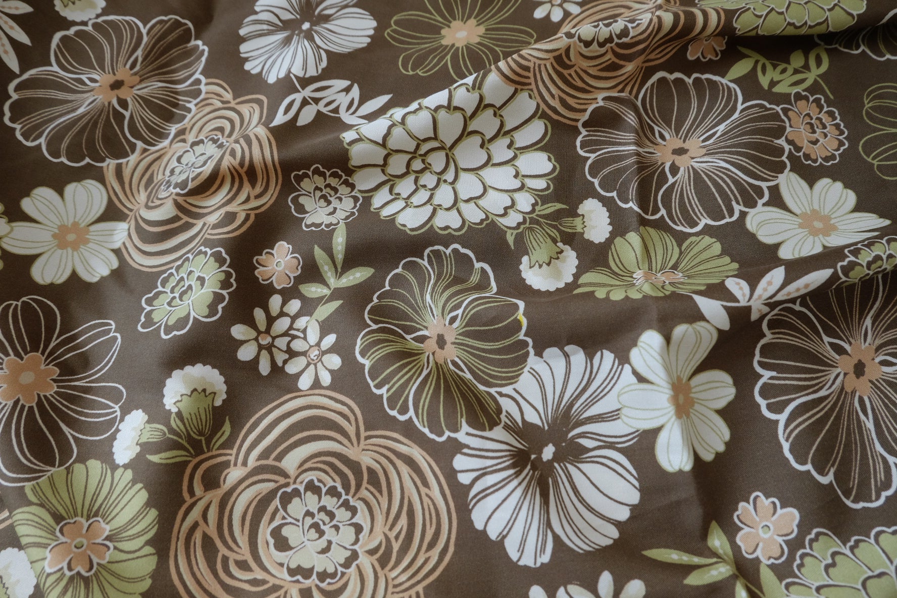 Mocha Retro Floral Pure Tencel Fabric - 3.28 yd