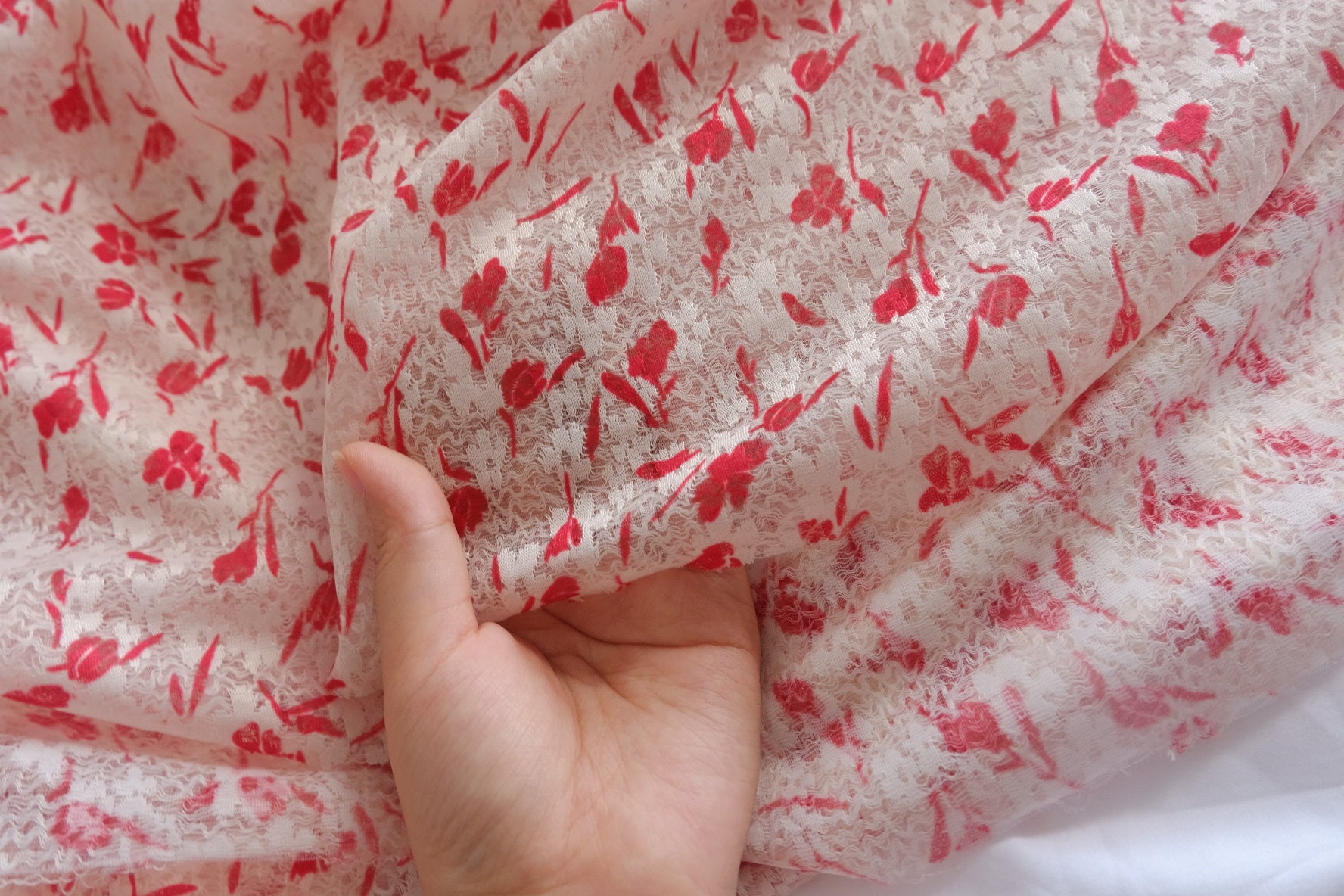 Red Floral Soft Lace Fabric - 1.64 yd