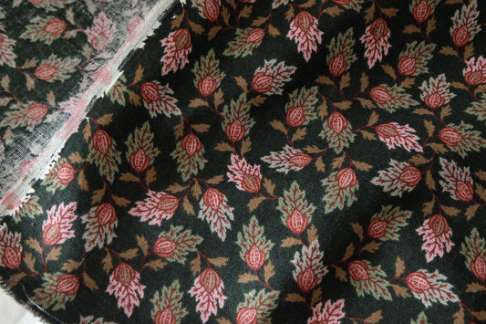 Dark Botanical Cotton Linen Twill – 2.5 yd