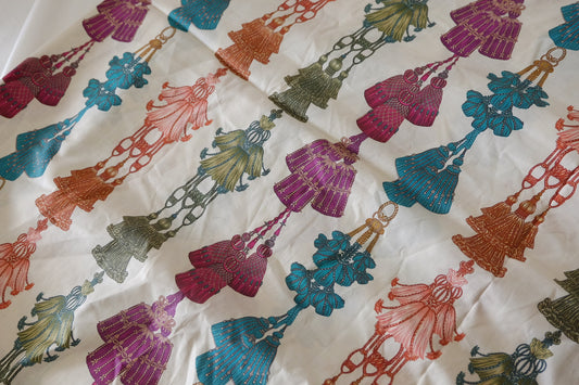 Tassel Print Cotton Lawn – 1 yd / 2.5 yd