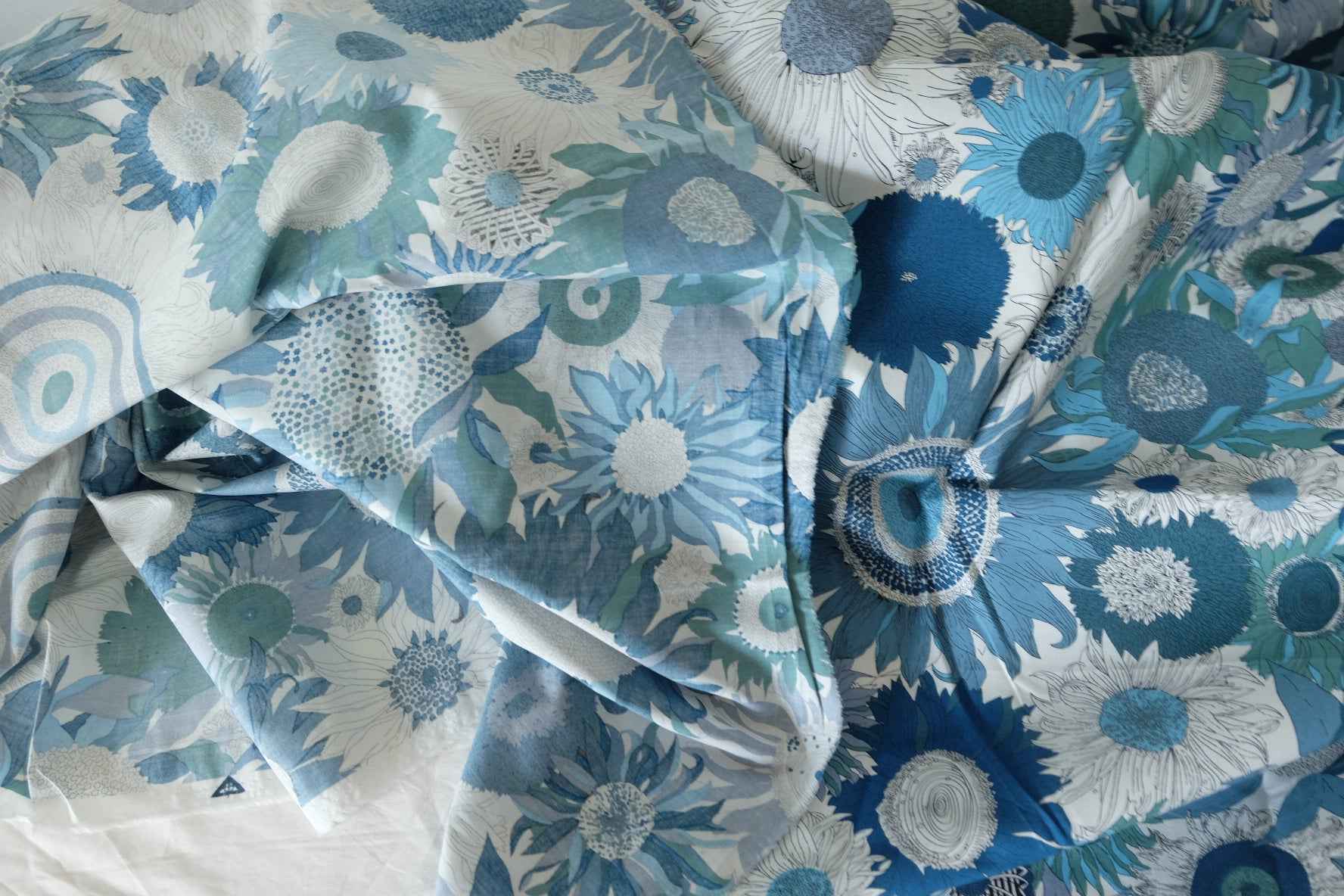 Blue Sunflower Cotton Poplin — 2.62 yd