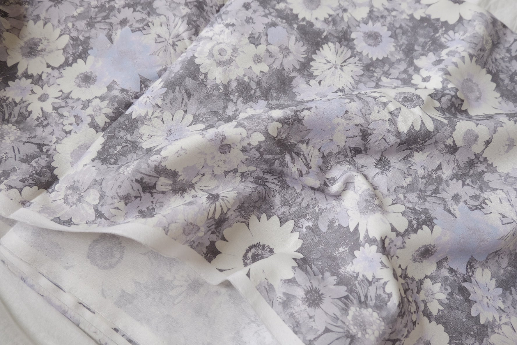 Japanese Grey Floral Structured Cotton Fabric - 1.64 yd
