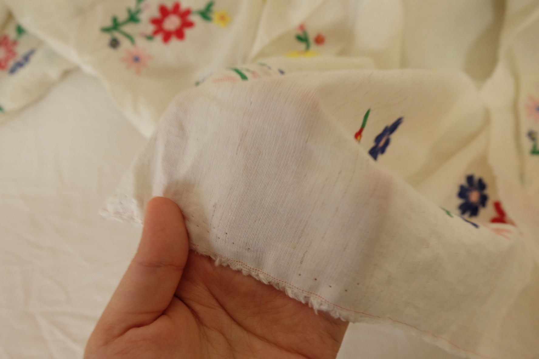 Embroidered Border Linen-Lyocell Blend Fabric – Per Yard