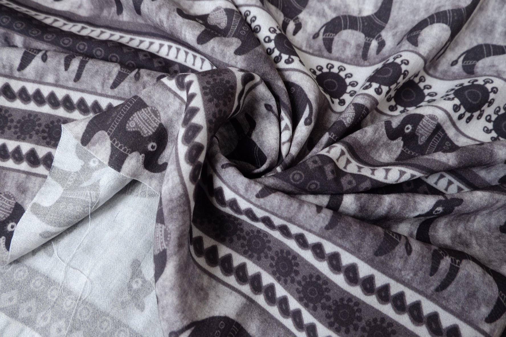 Animal Border Ramie Rayon Blend — 2.19 yd