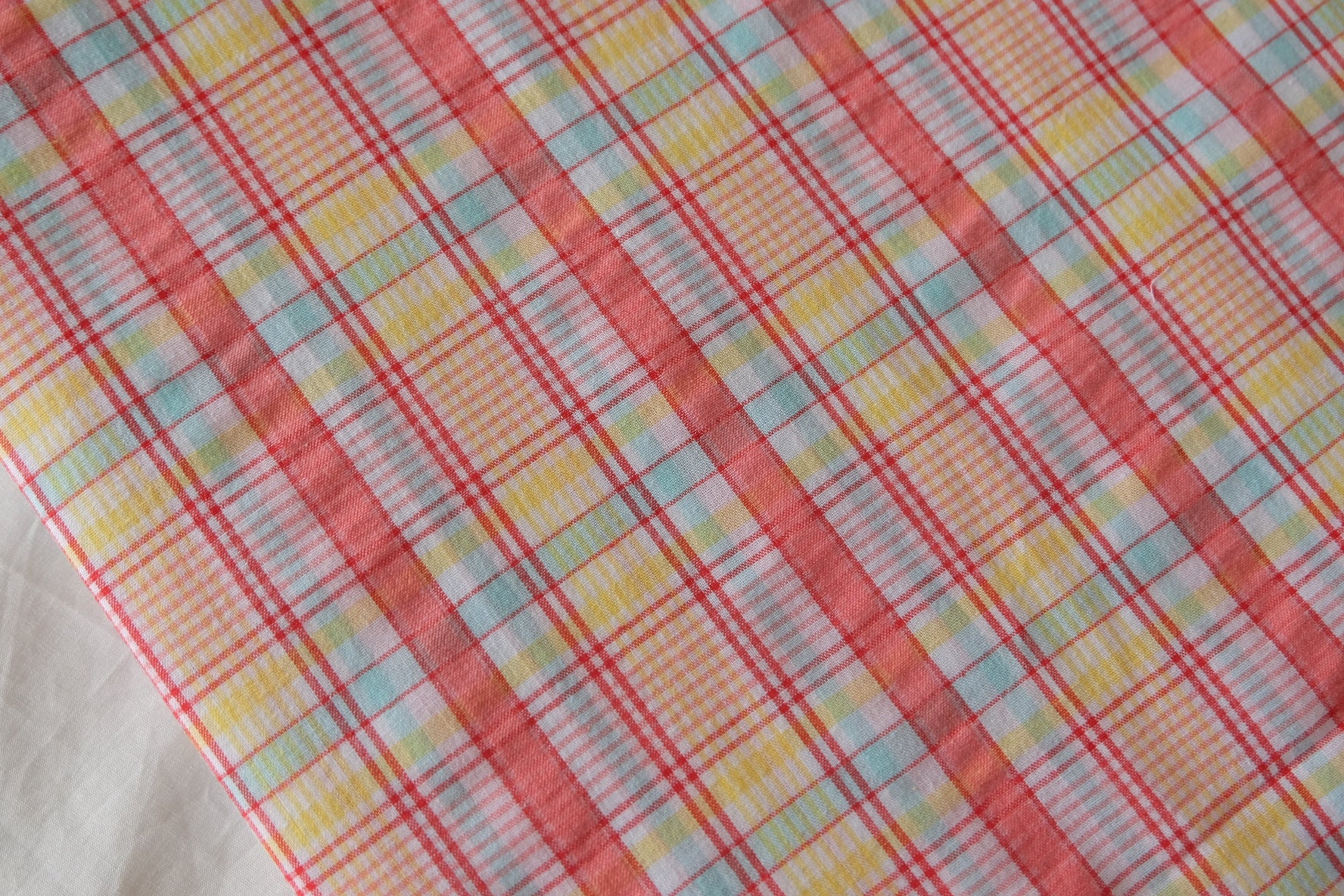 Pastel Seersucker Plaid Yarn-Dyed Cotton – 2.19 yd