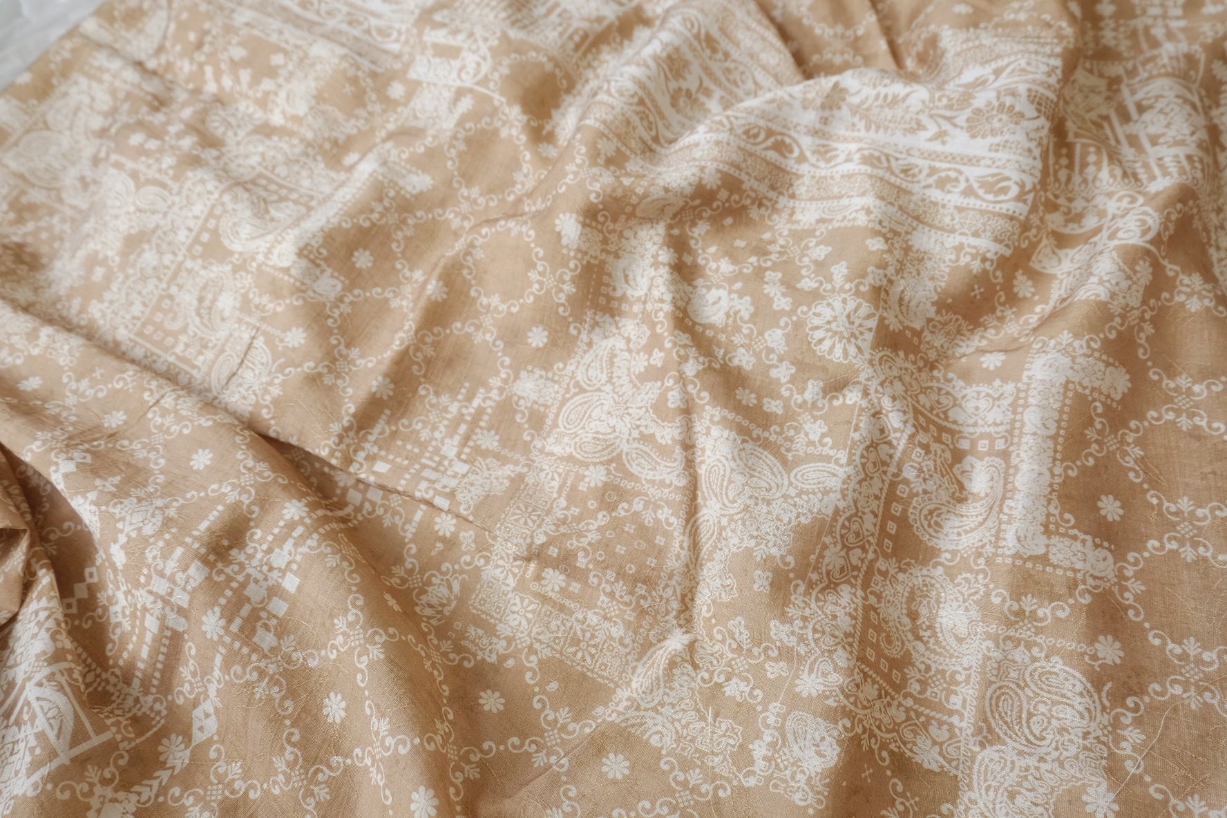 Sand Paisley Tencel Linen, 2.2 Yards