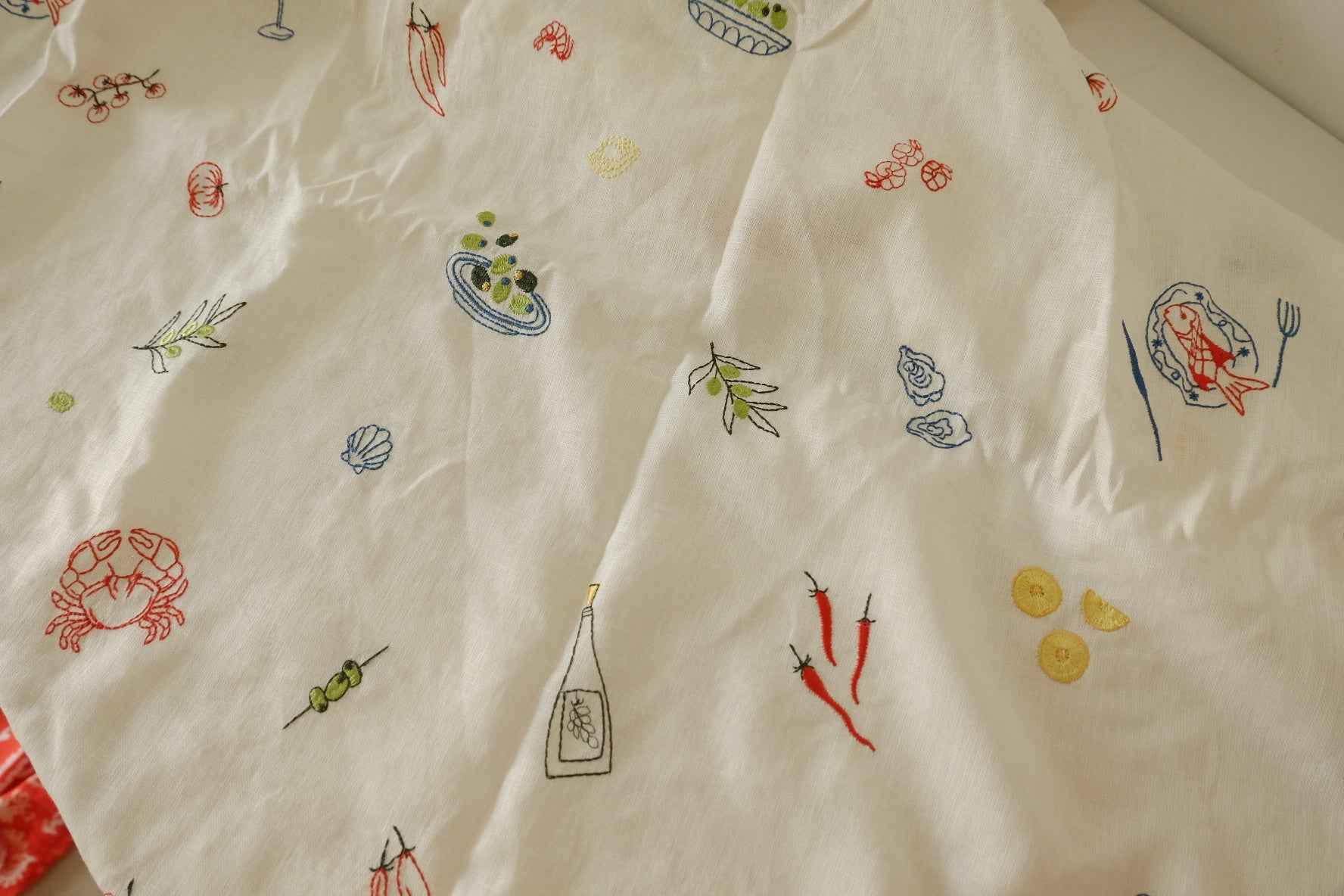 Embroidered Kitchen Linen Cotton Blend — 1.64 yd