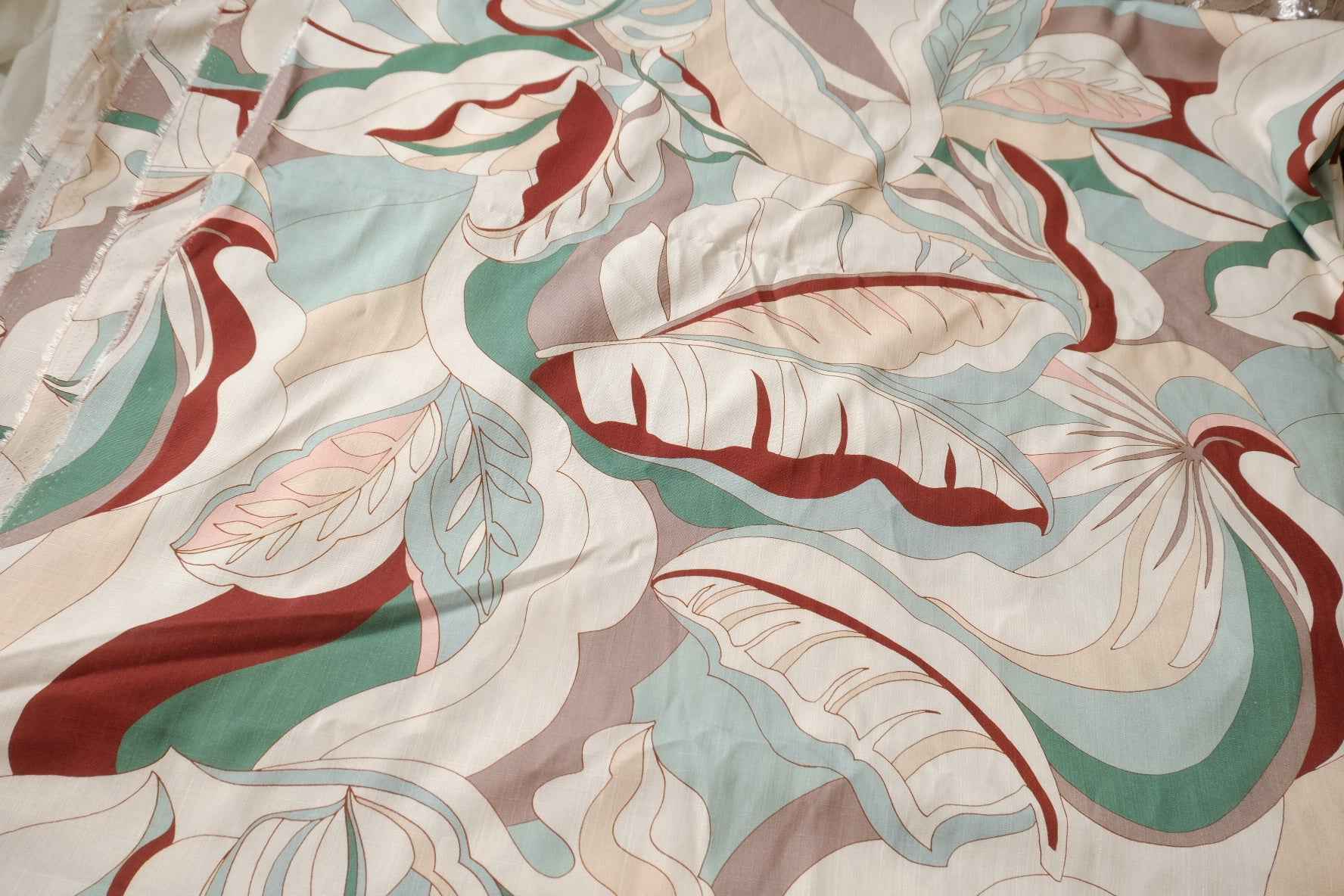 Linen-Lyocell Modern Leaf Fabric - 1.64 yd