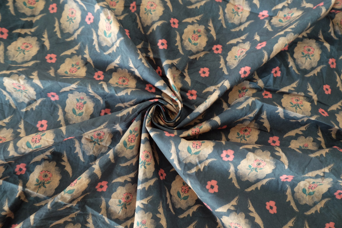 Vintage Floral Cotton Lawn Remnant – 1.3 yd