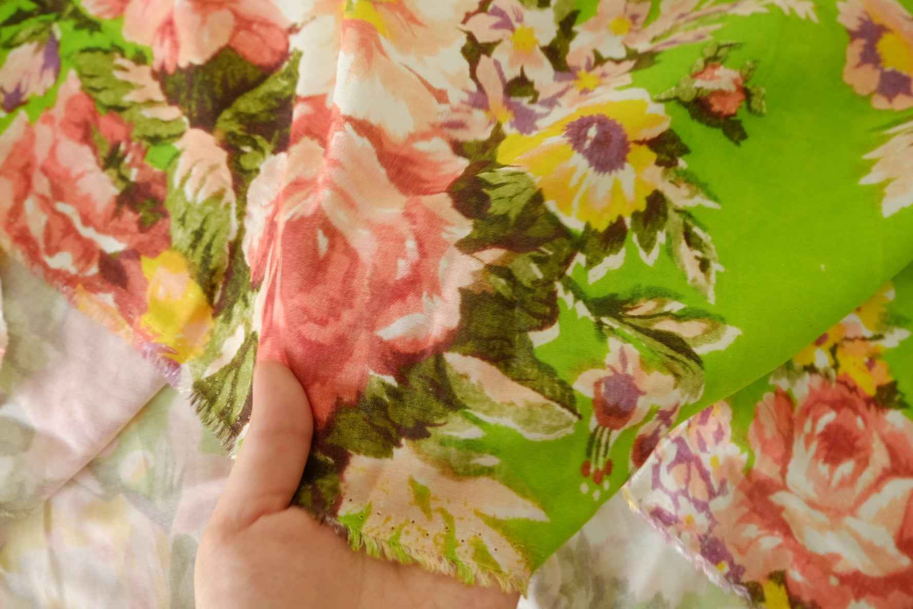 Bright Green Floral Cotton Dress Fabric – 3.3 yd