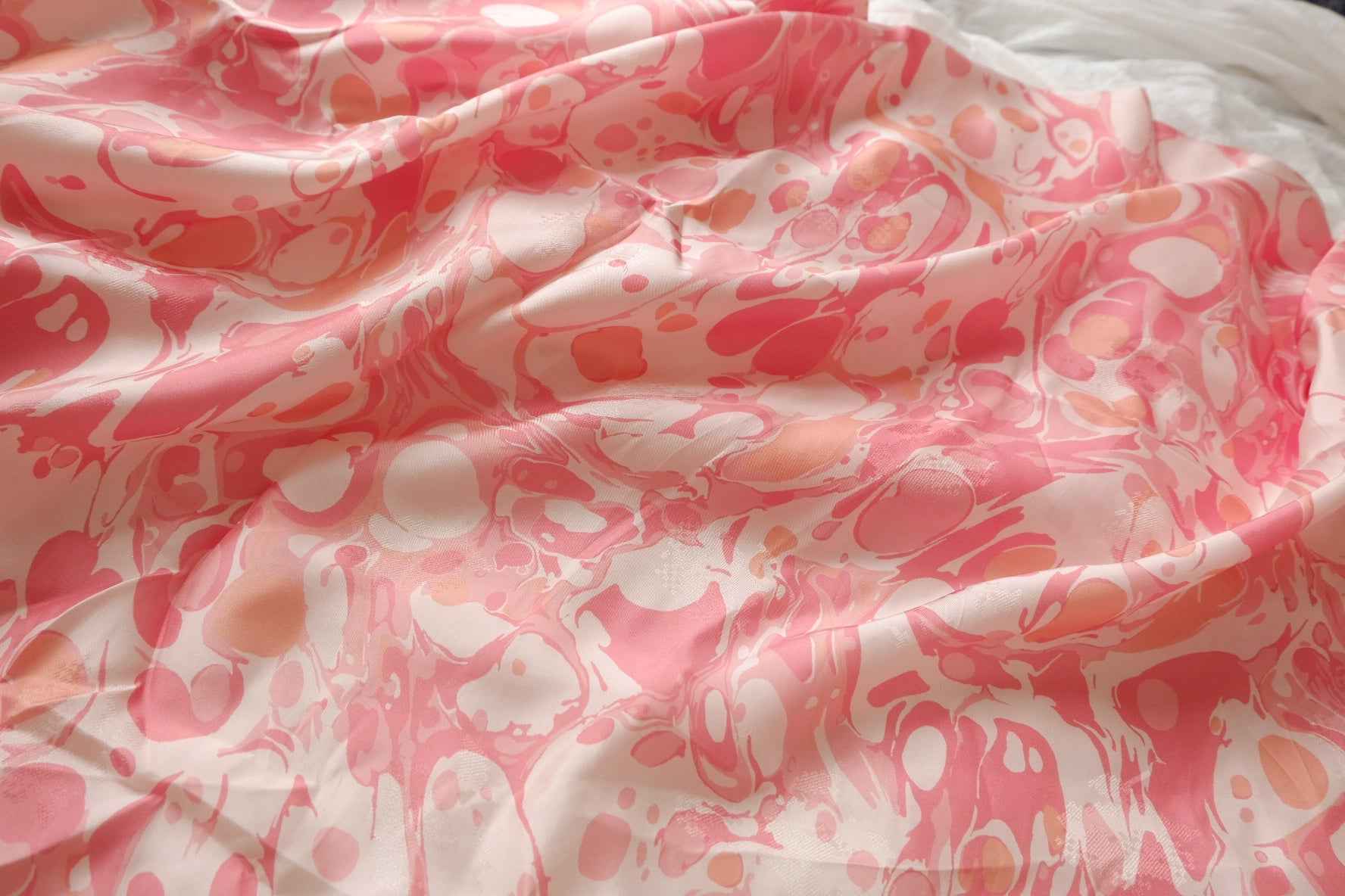 Pink Abstract Silk-Viscose Fabric - 3.28 yd