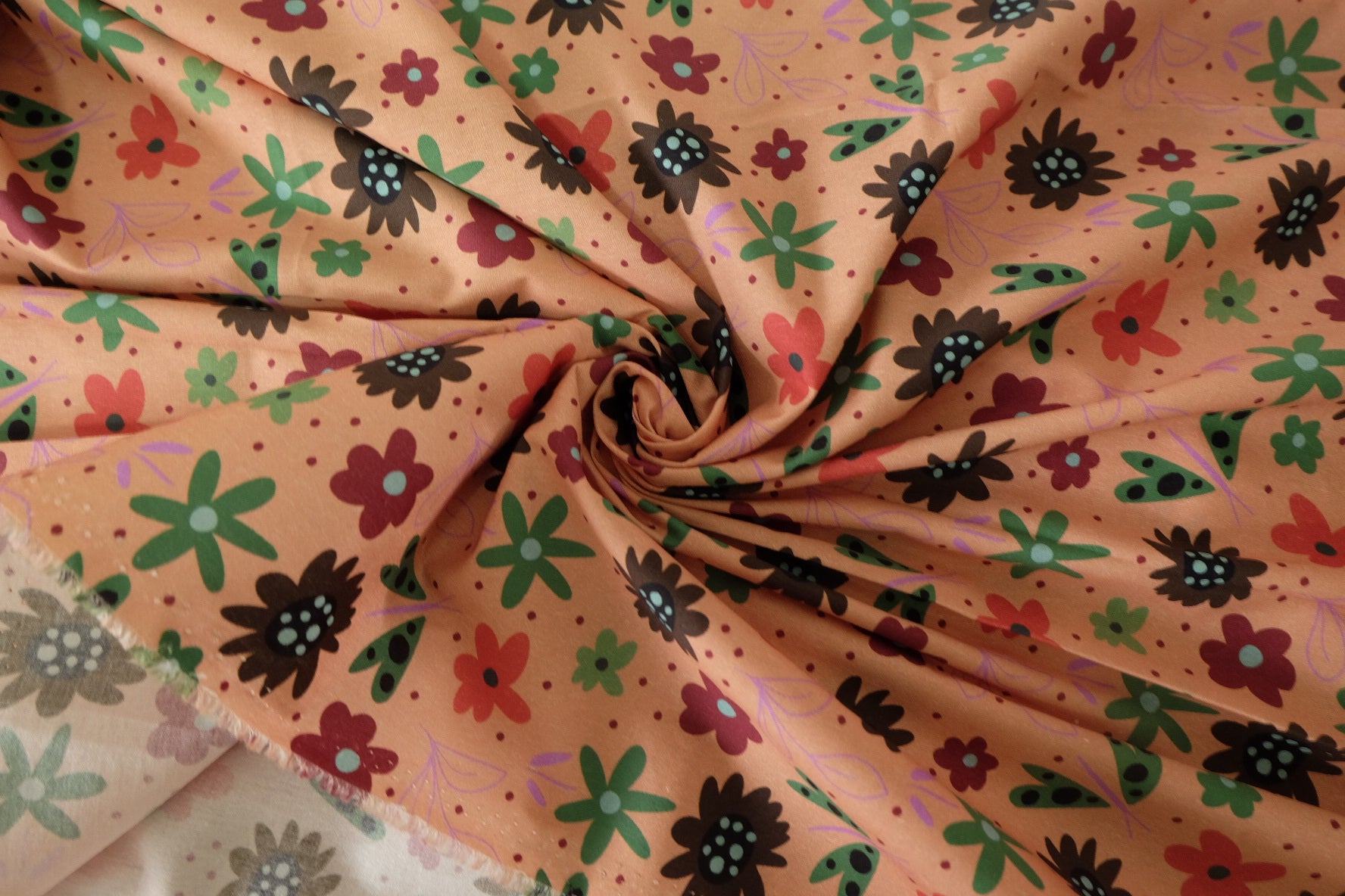 Retro Folk Floral Cotton Fabric - 3.7 yd