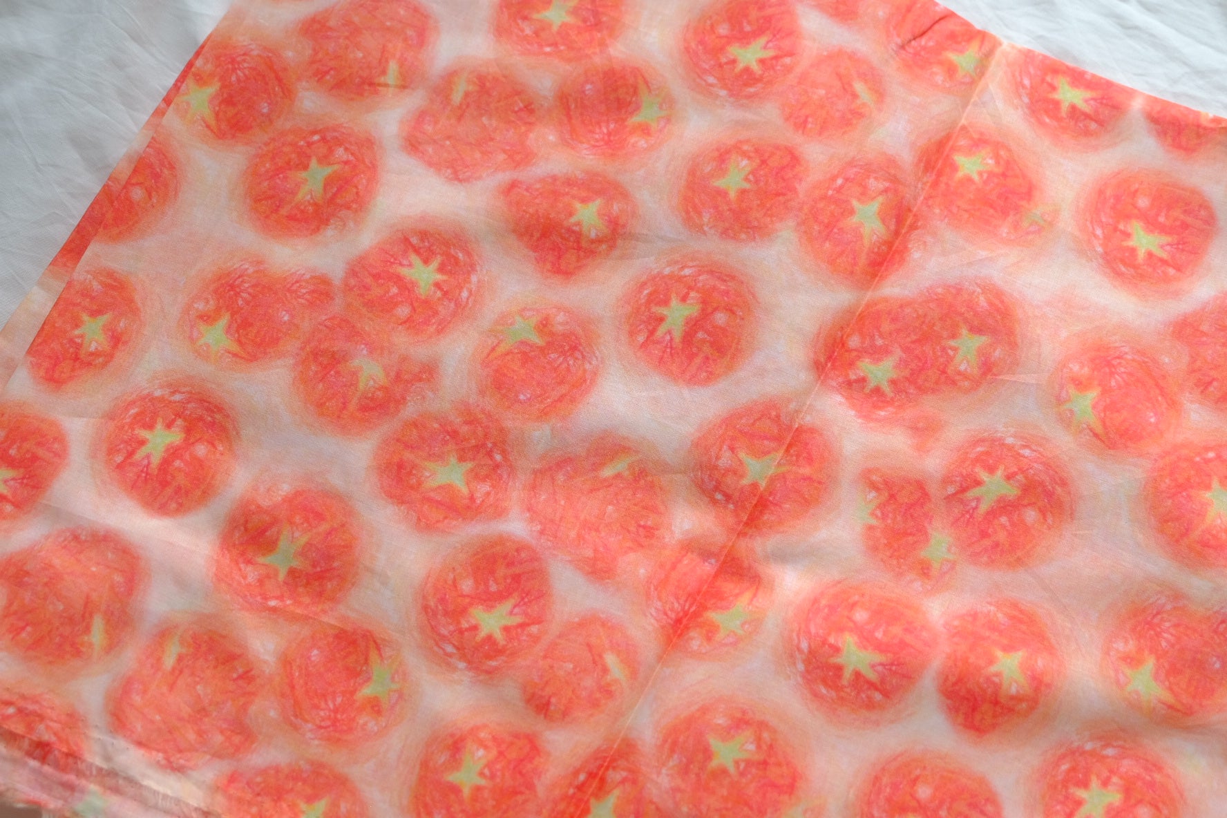 Watercolor Tomato 100s Cotton Lawn – 2.2 yd