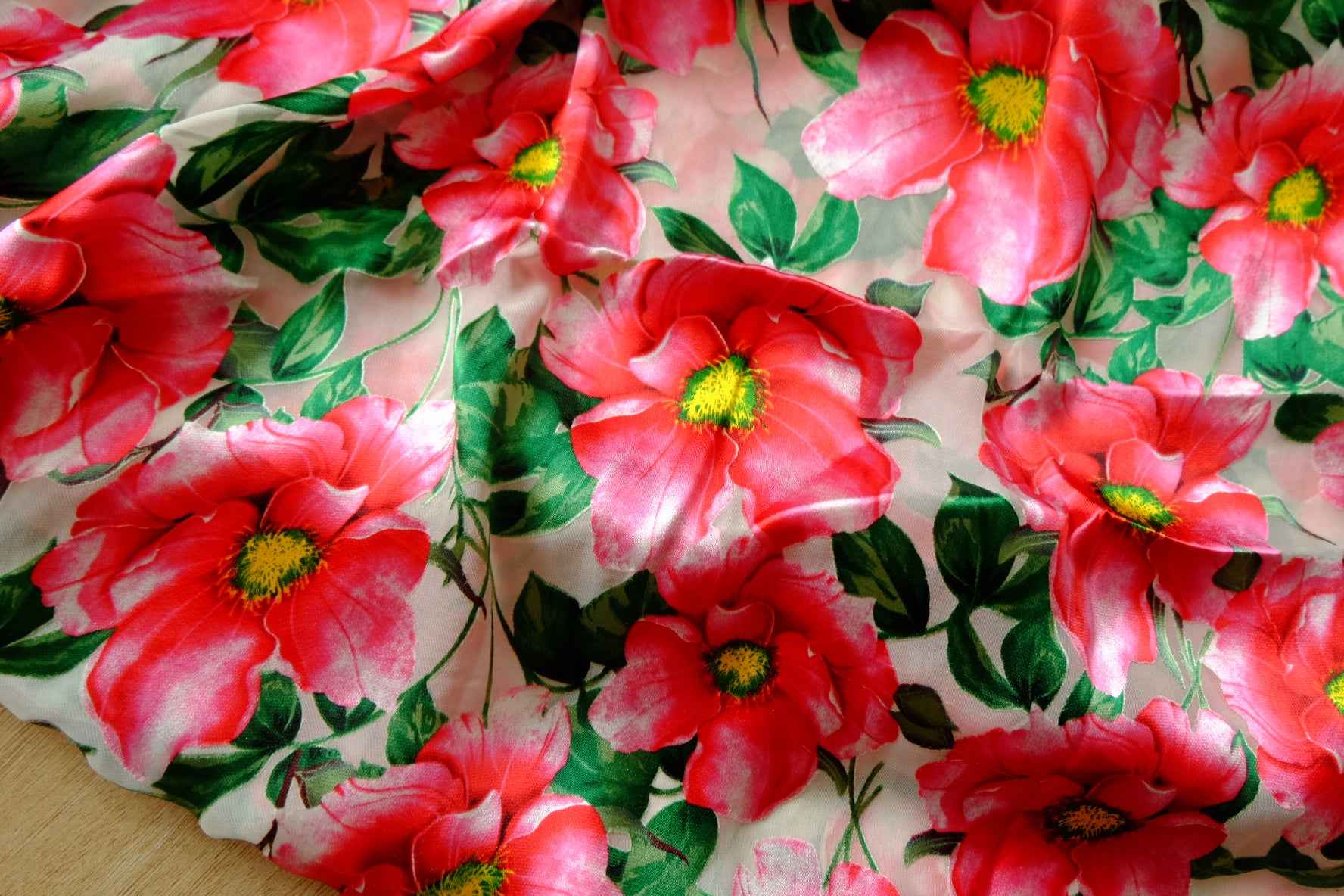 22 Momme Silk Burnout Devoré Fabric – Floral Print | 2 Yards - BUBBO