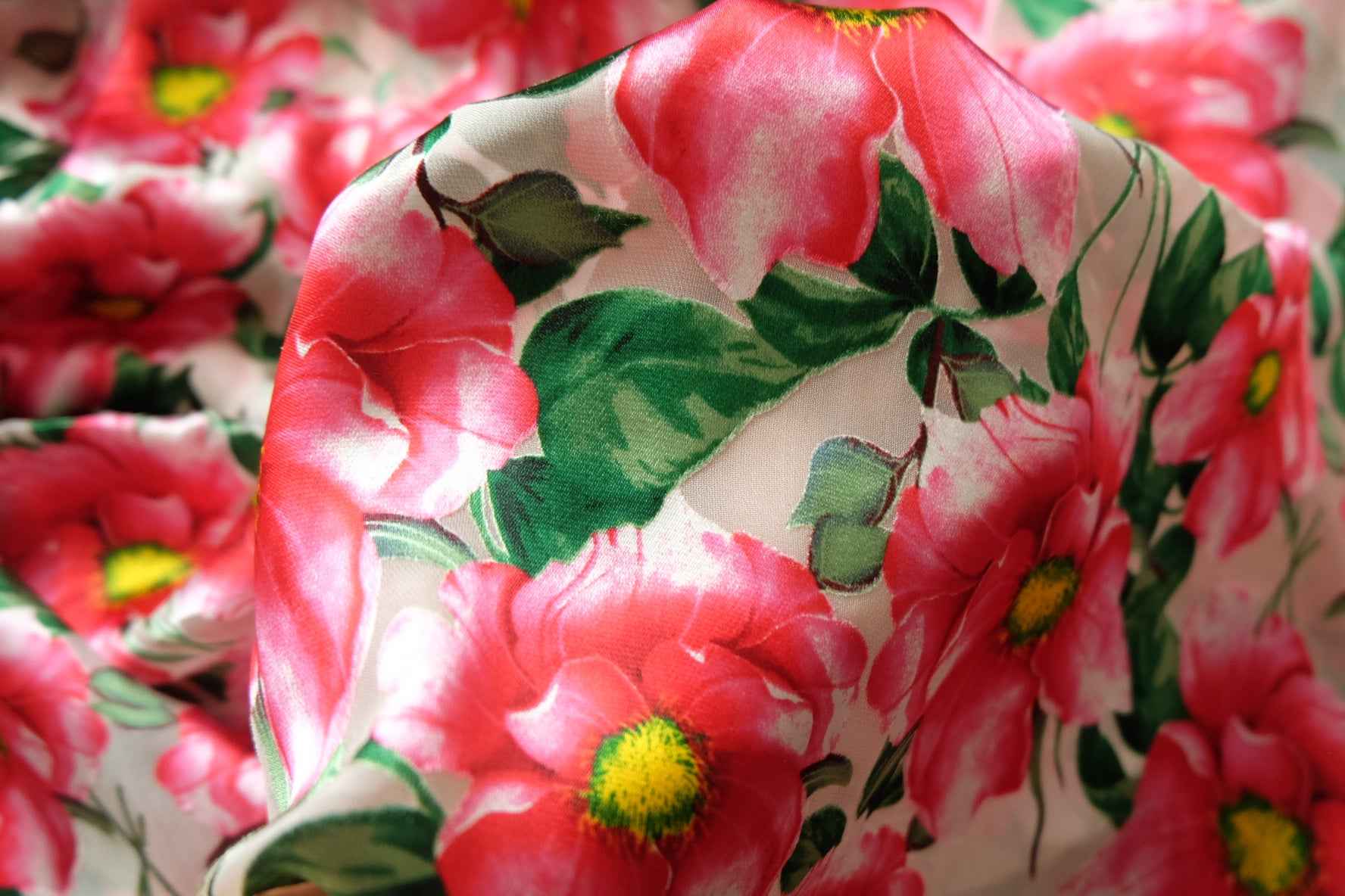 22 Momme Silk Burnout Devoré Fabric – Floral Print | 2 Yards - BUBBO