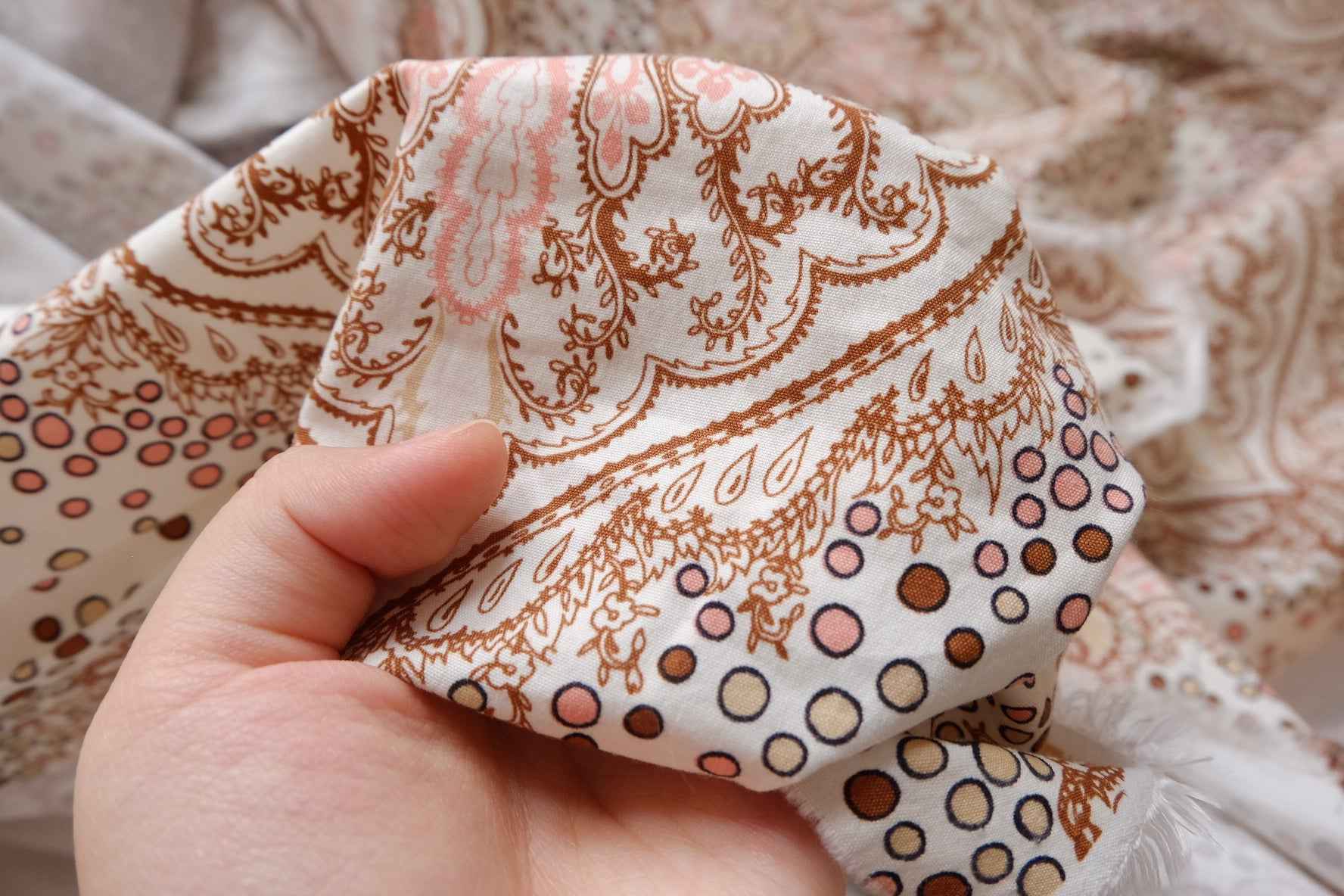 Soft Paisley Cotton Rayon Fabric, Cool Drapey Dress Weight, 3.28 Yards