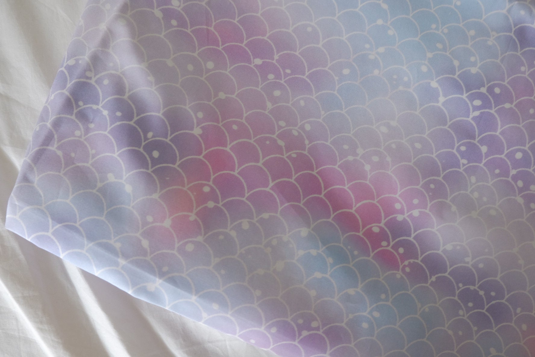 Pastel Mermaid Scale Cotton Lawn Fabric – 3.28 yd