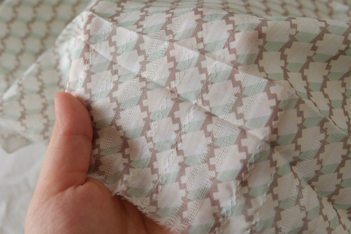 Mint Geometric Jacquard Cotton – 2.2 yd