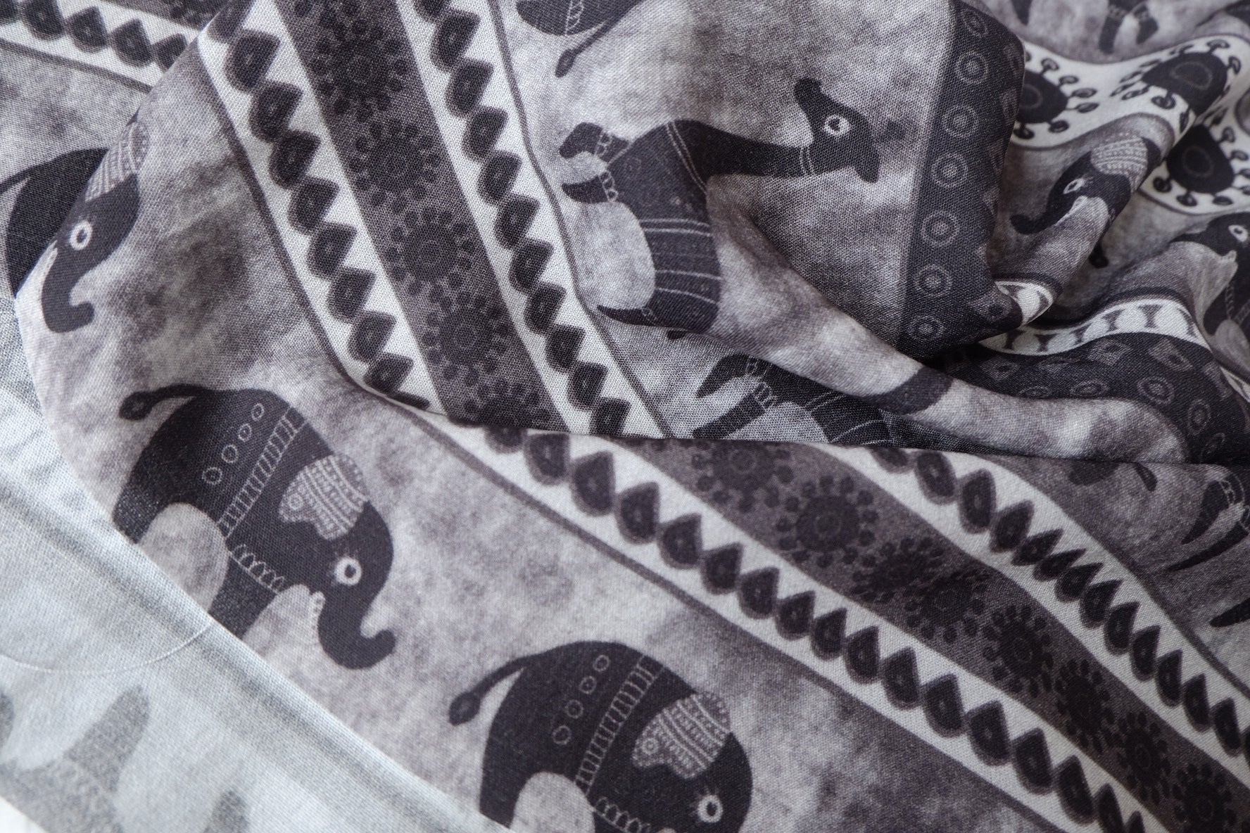 Animal Border Ramie Rayon Blend — 2.19 yd