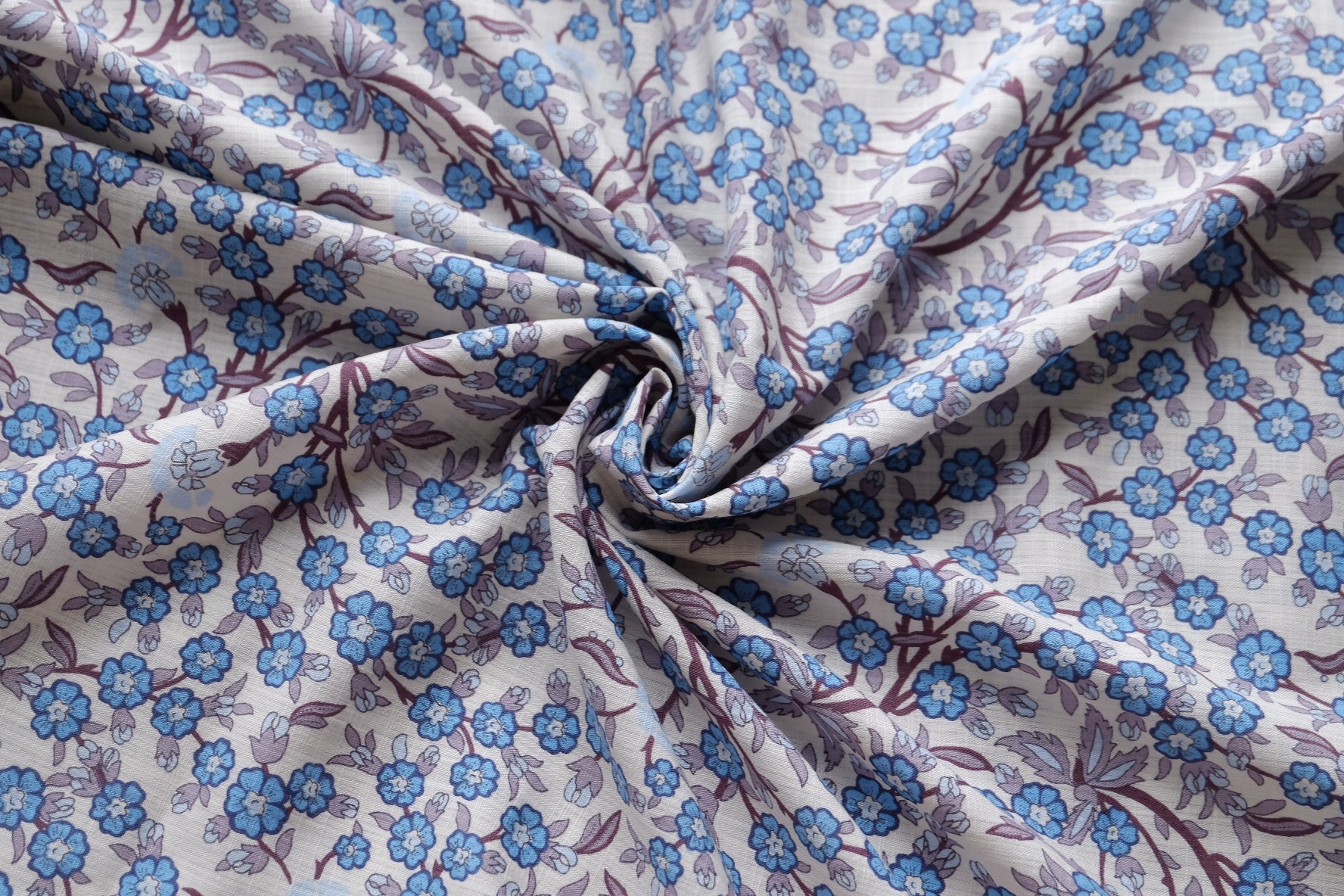 Blue Vine Floral Linen Cotton – 2.2 yd
