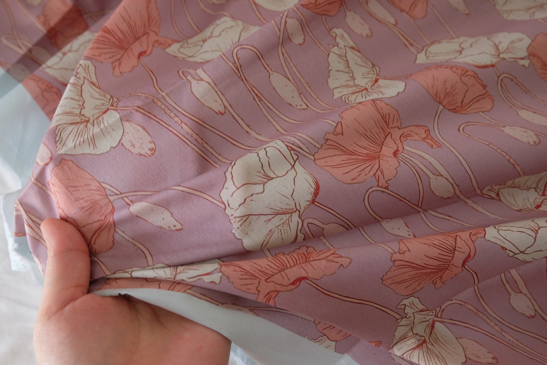 Dusty Rose Poppy Cotton Lawn – 2.7 yd