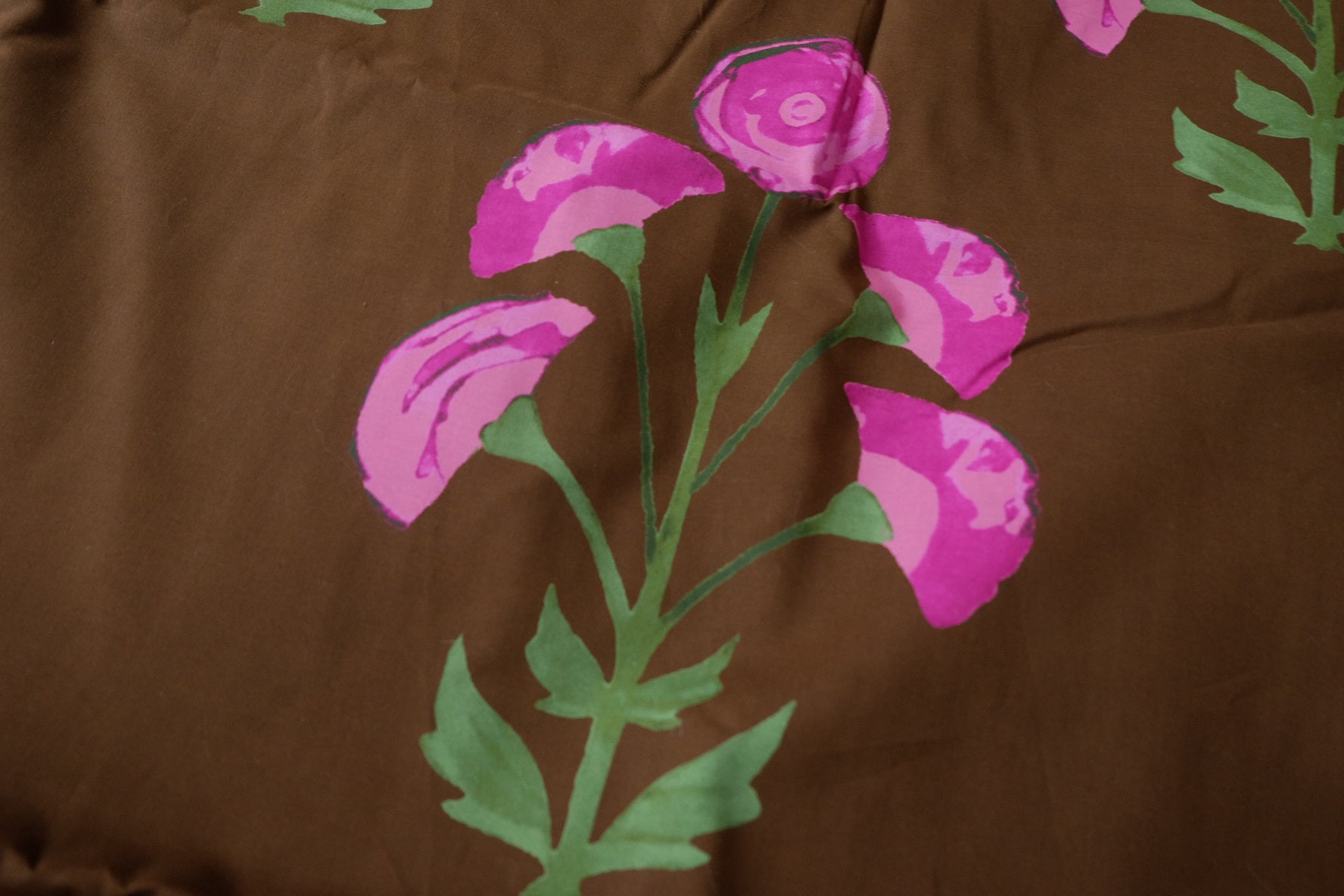 Brown Floral 80s Cotton Designer Shirt Fabric — 2.19 yd