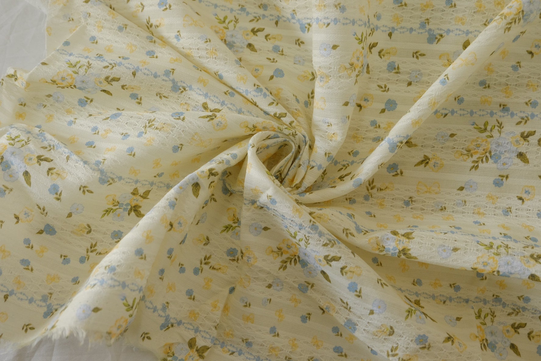 Cotton Jacquard Fabric – Delicate Blue & Yellow Floral Texture – 1.6 yd