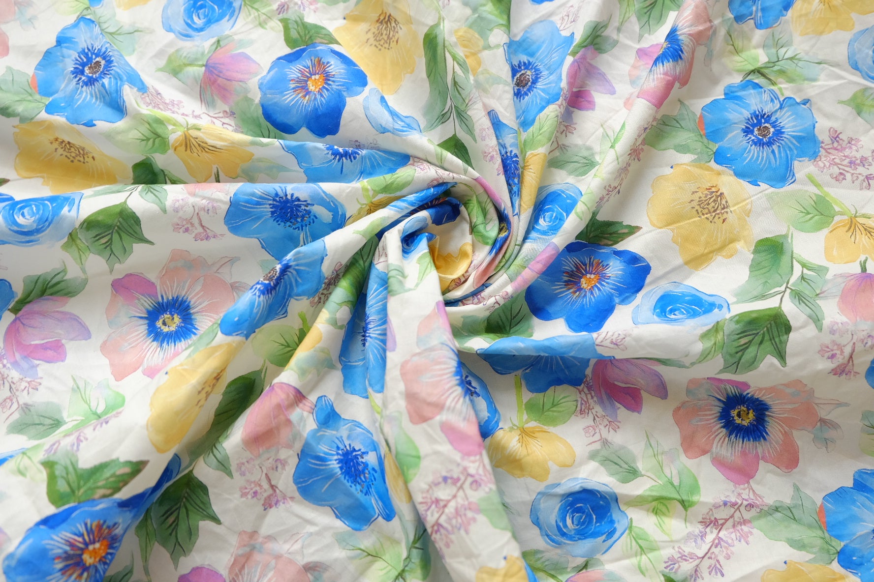 Painterly Floral Cotton Lawn, Silk-Like Finish, 1.6 Yards
