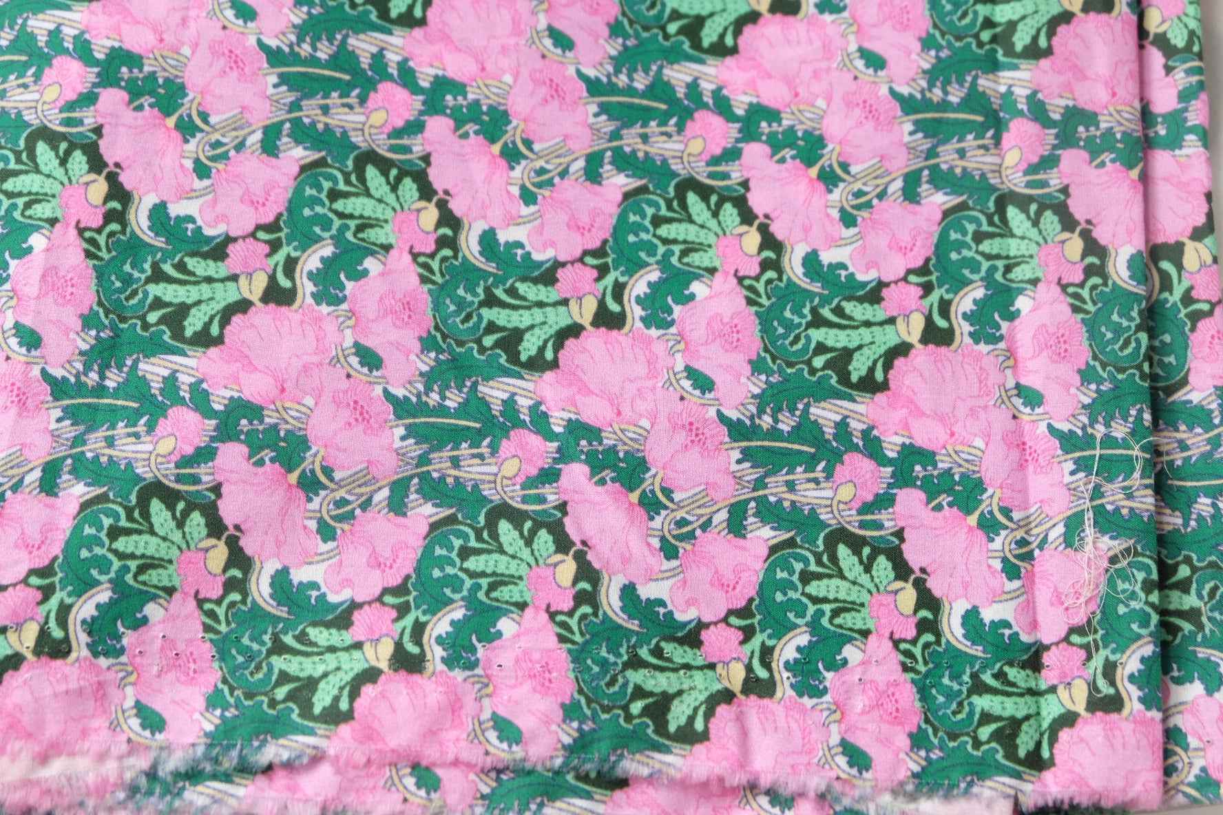 Bold Pink Floral Cotton Poplin Fabric, Crisp Lightweight Dress Weight, 3.39 Yards
