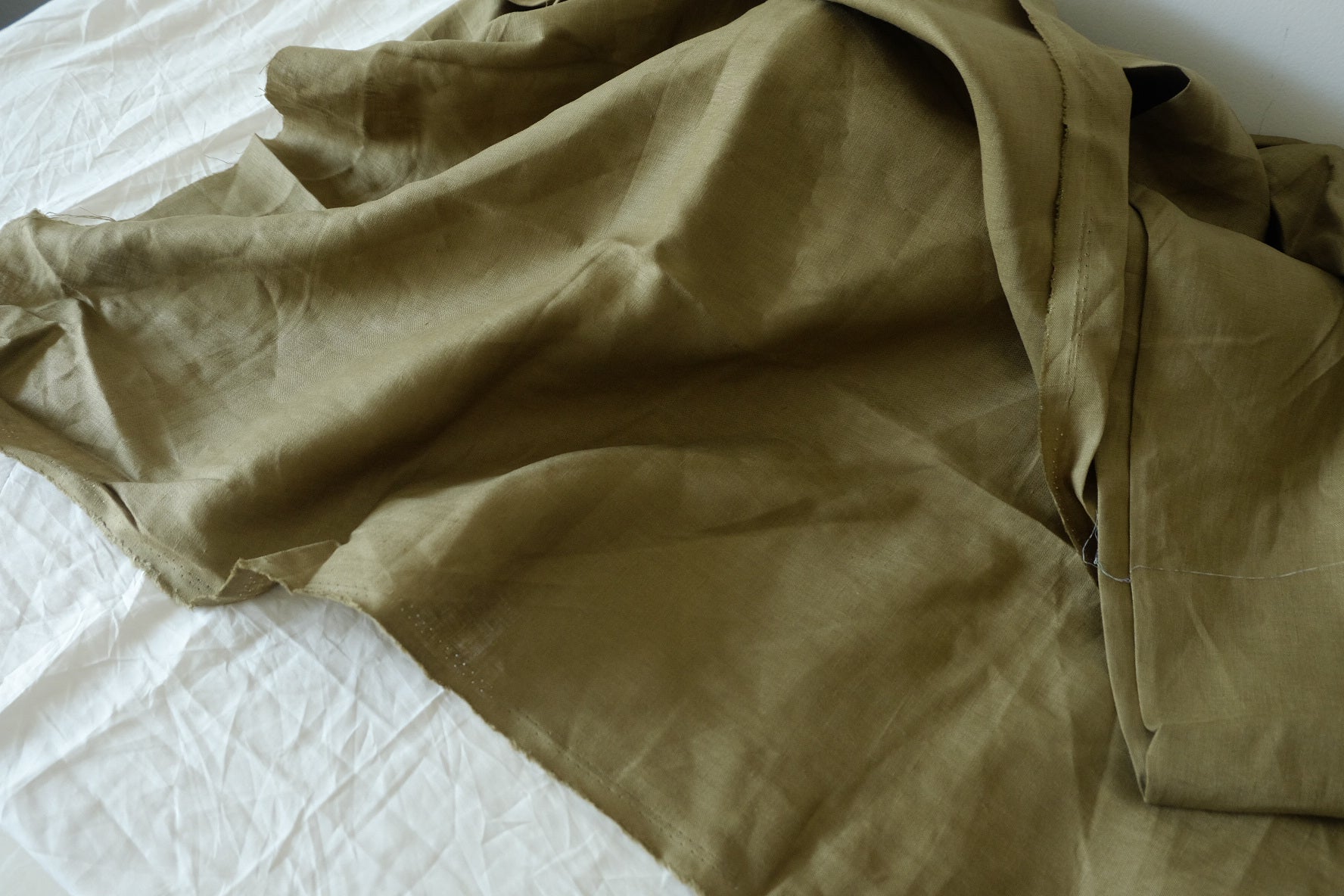 Earthy Olive Green Pure Linen Fabric | Textured 17-Count Linen – 1.75 yd