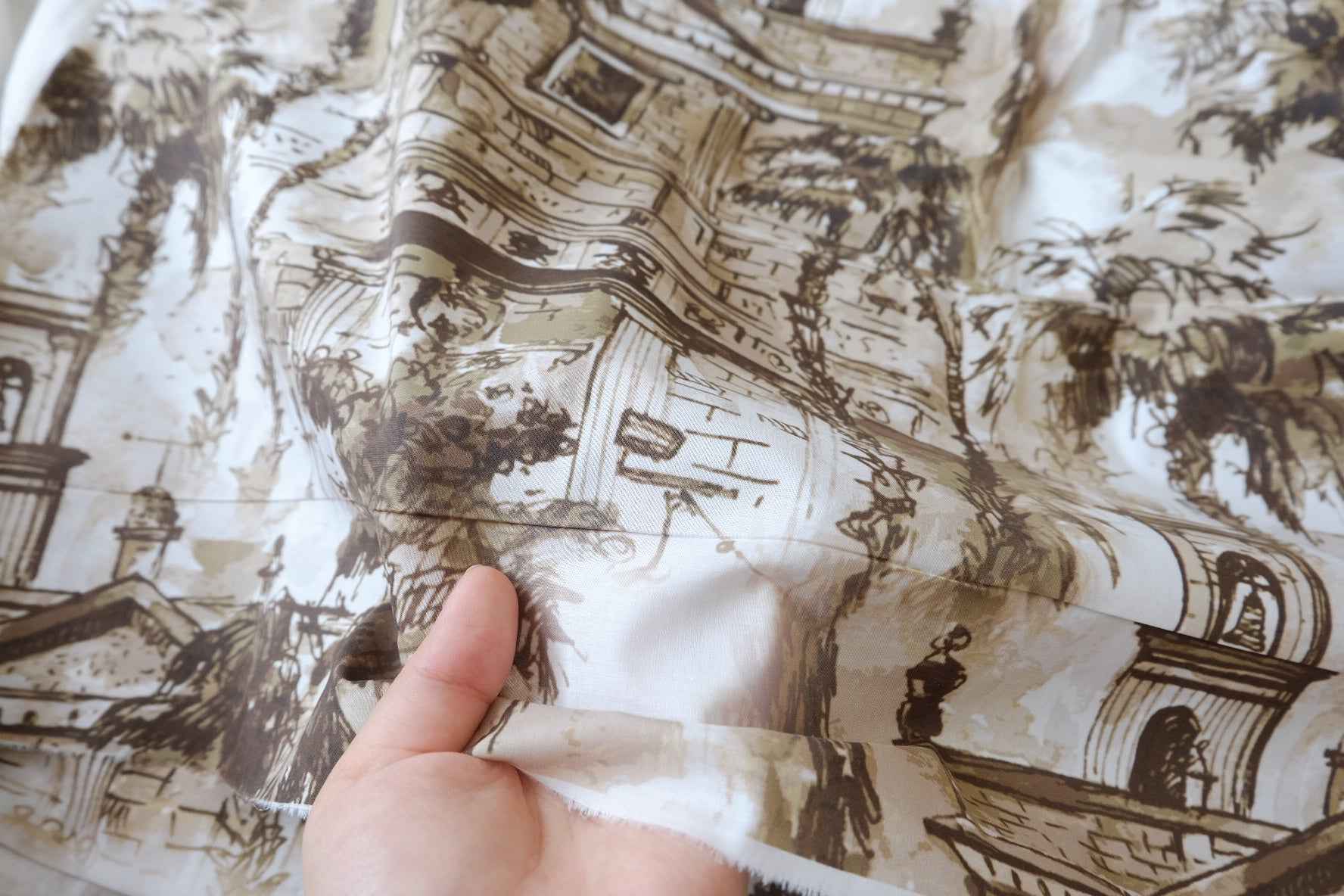 Vintage Architecture Sketch 80s Cotton Fabric - 3.28 yd