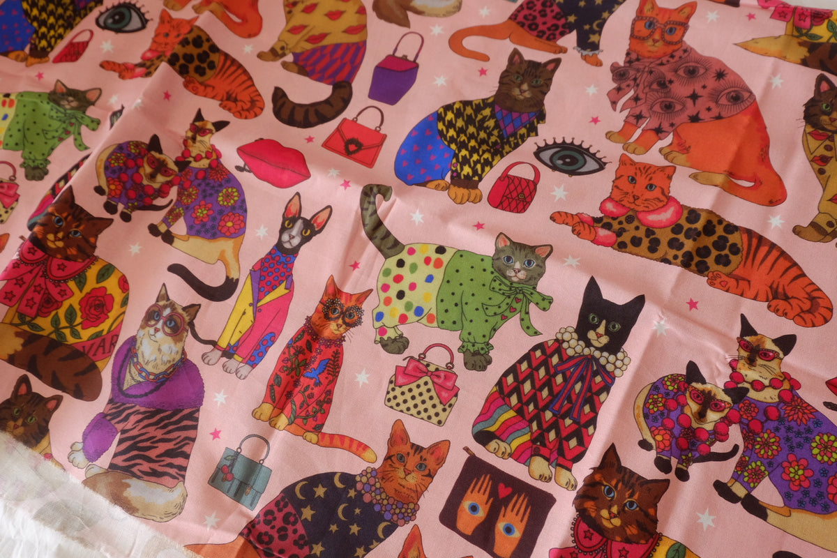 Fashionista Cats – Whimsical Pink Quilting Cotton Fabric – 2.19 yd