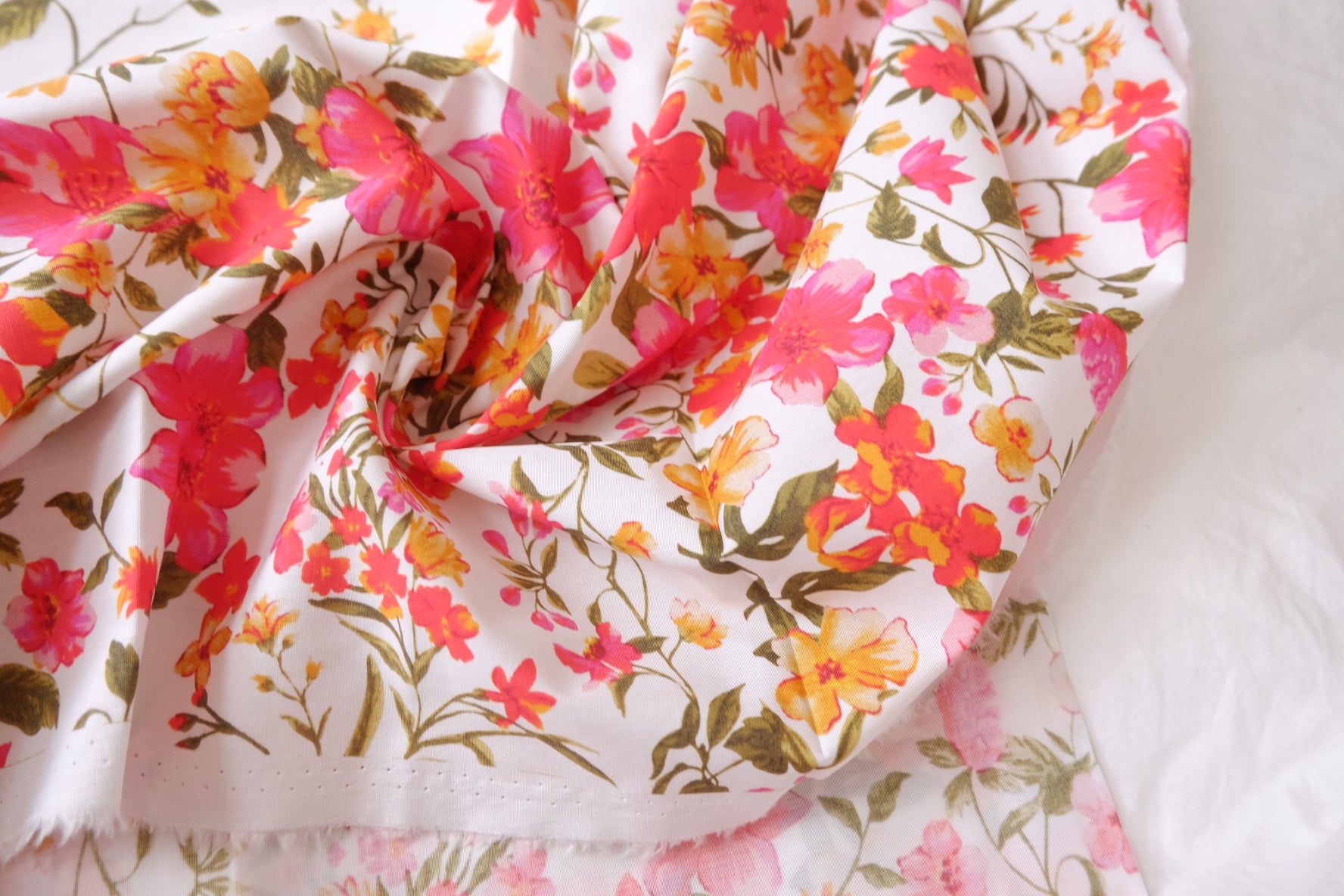 Bright Border Floral Cotton Poplin, 3.3 Yards