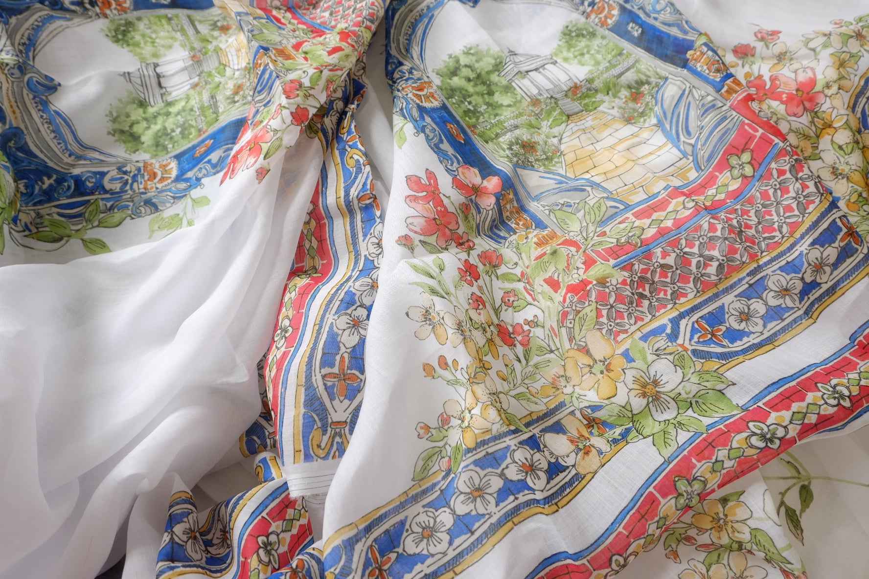 Garden House Printed Linen Panel Fabric - 2.52 yd