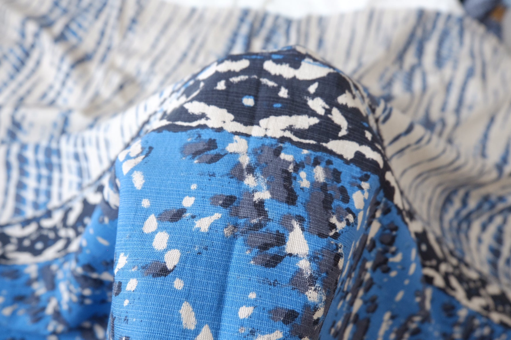 Heavy Tencel Linen Double-Border Fabric in Blue 2.1 Yards