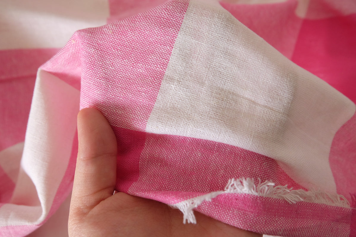 Pink Picnic Check Yarn-Dyed Cotton Linen – 2.2 Yards
