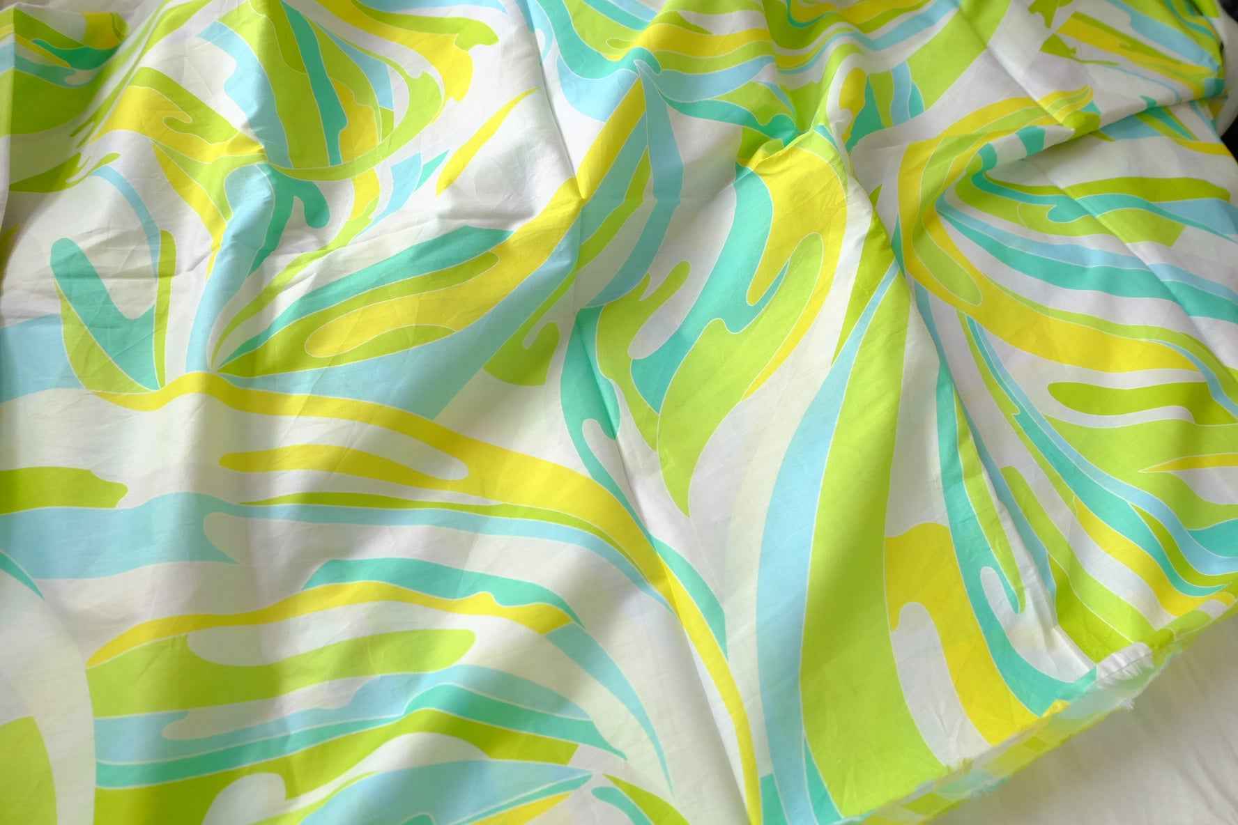 Retro Lime Swirl Cotton Lawn Fabric - 3.28 yd