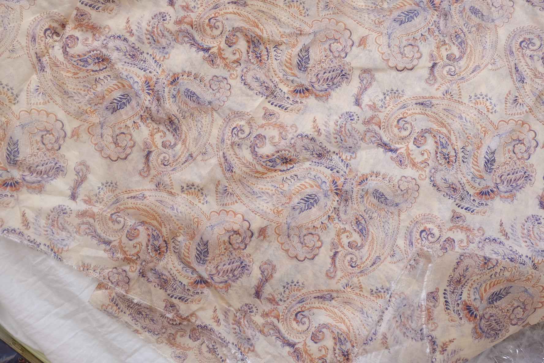 Soft Paisley Lyocell Linen Blend Fabric — 3.28 yd