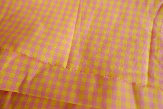 Pink Lemonade Mini Gingham Cotton-Linen Fabric - 3.28 yd