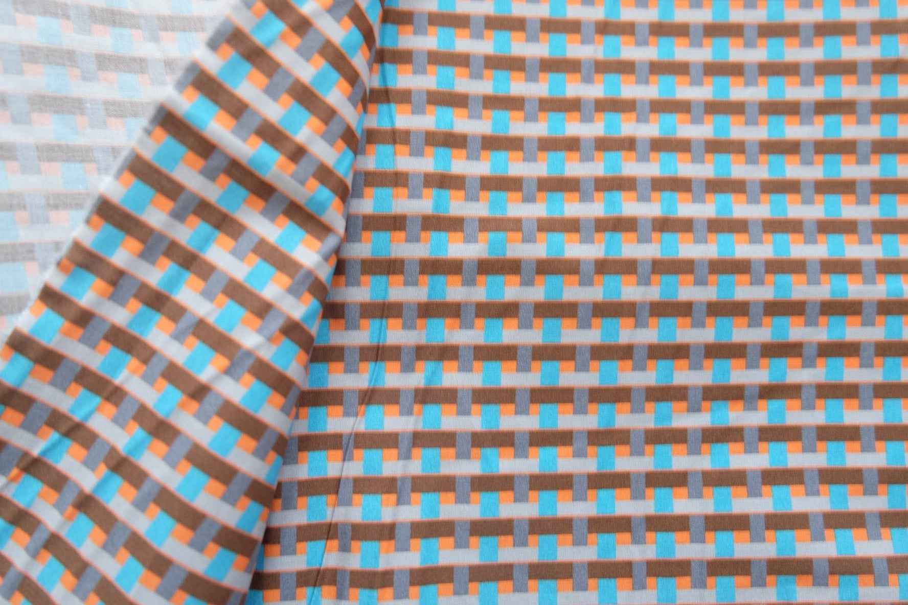 3 for 58 | Retro Geometric Cotton Poplin Fabric — 3.28 Yards